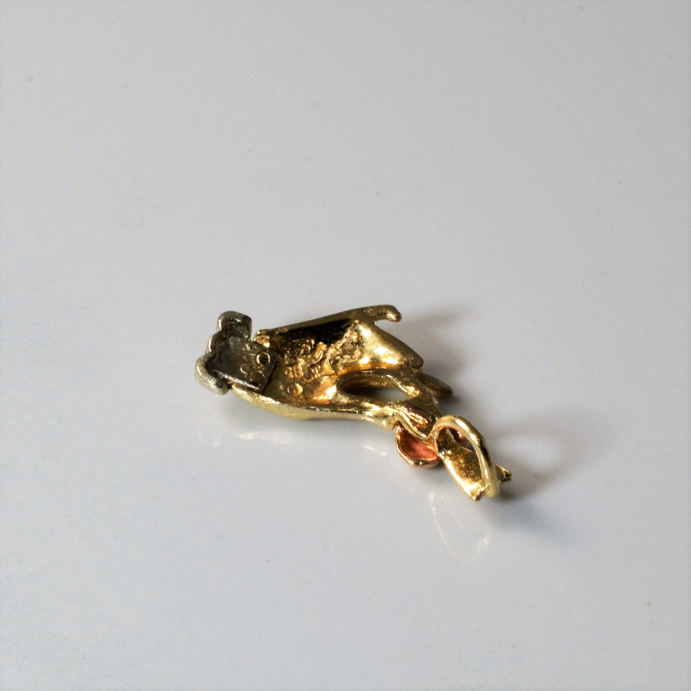 14k Holding Heart Hand Gold Pendant