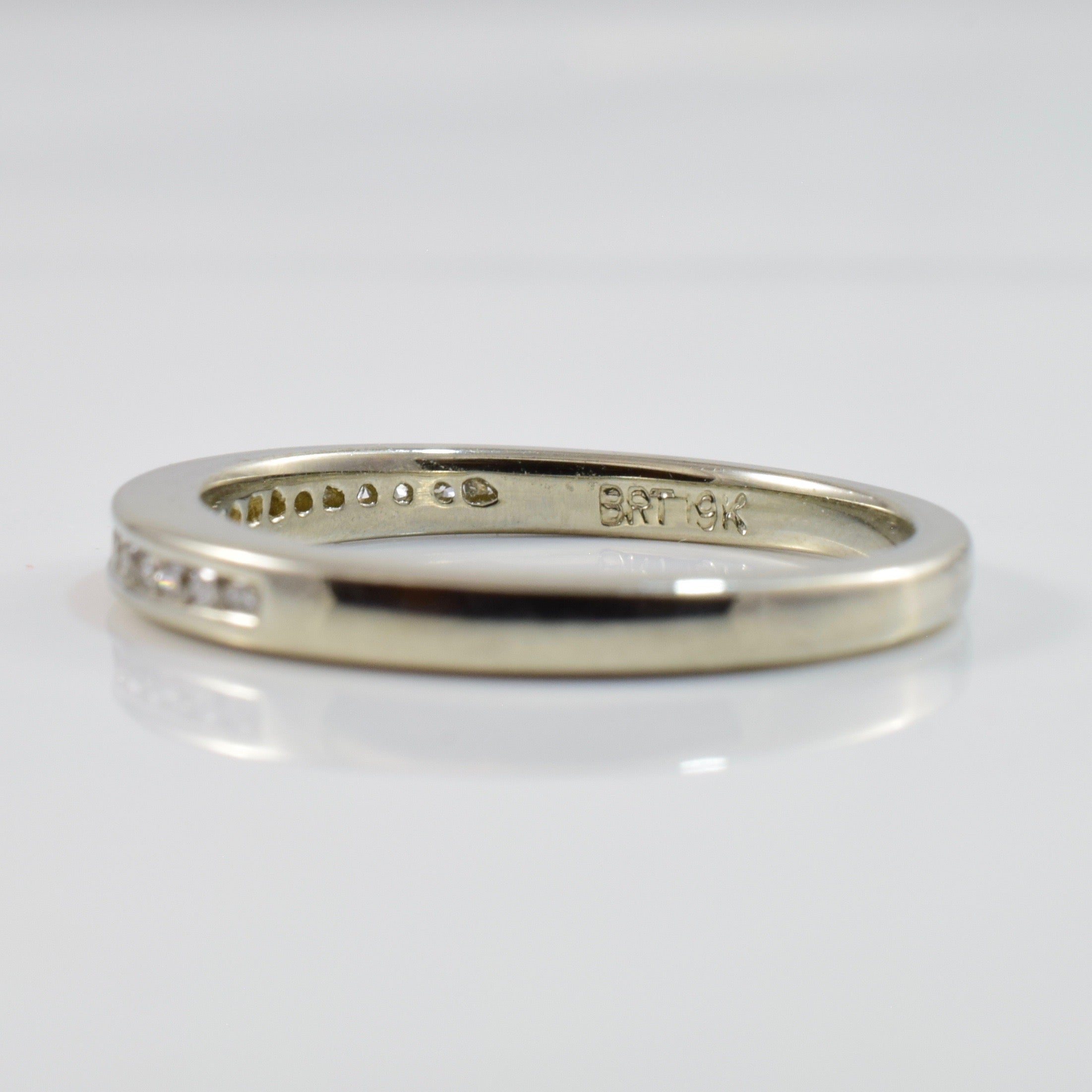 Channel Set Diamond Band | 0.10 ctw SZ 6.75 |