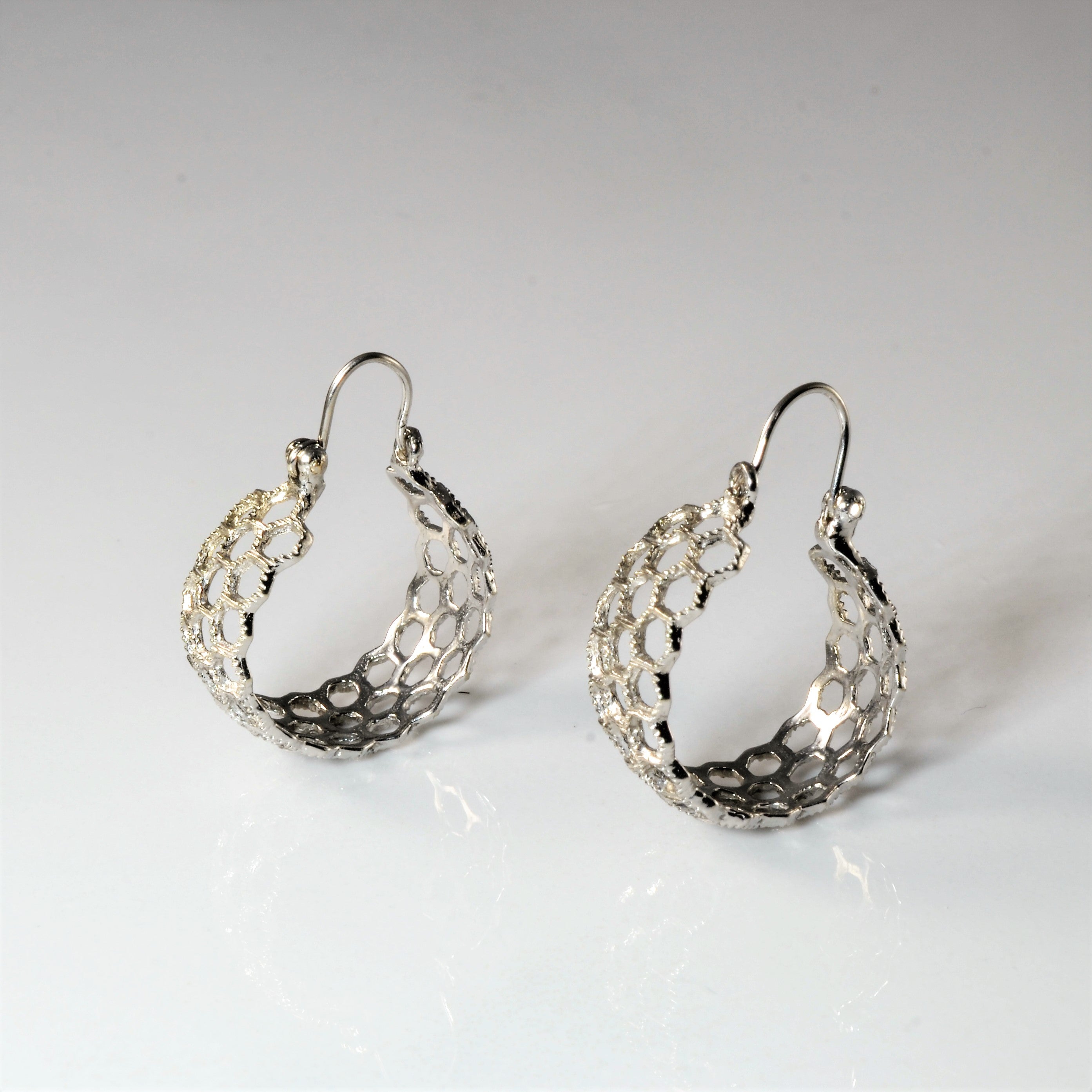 Honeycomb White Gold Hoop Earrings |
