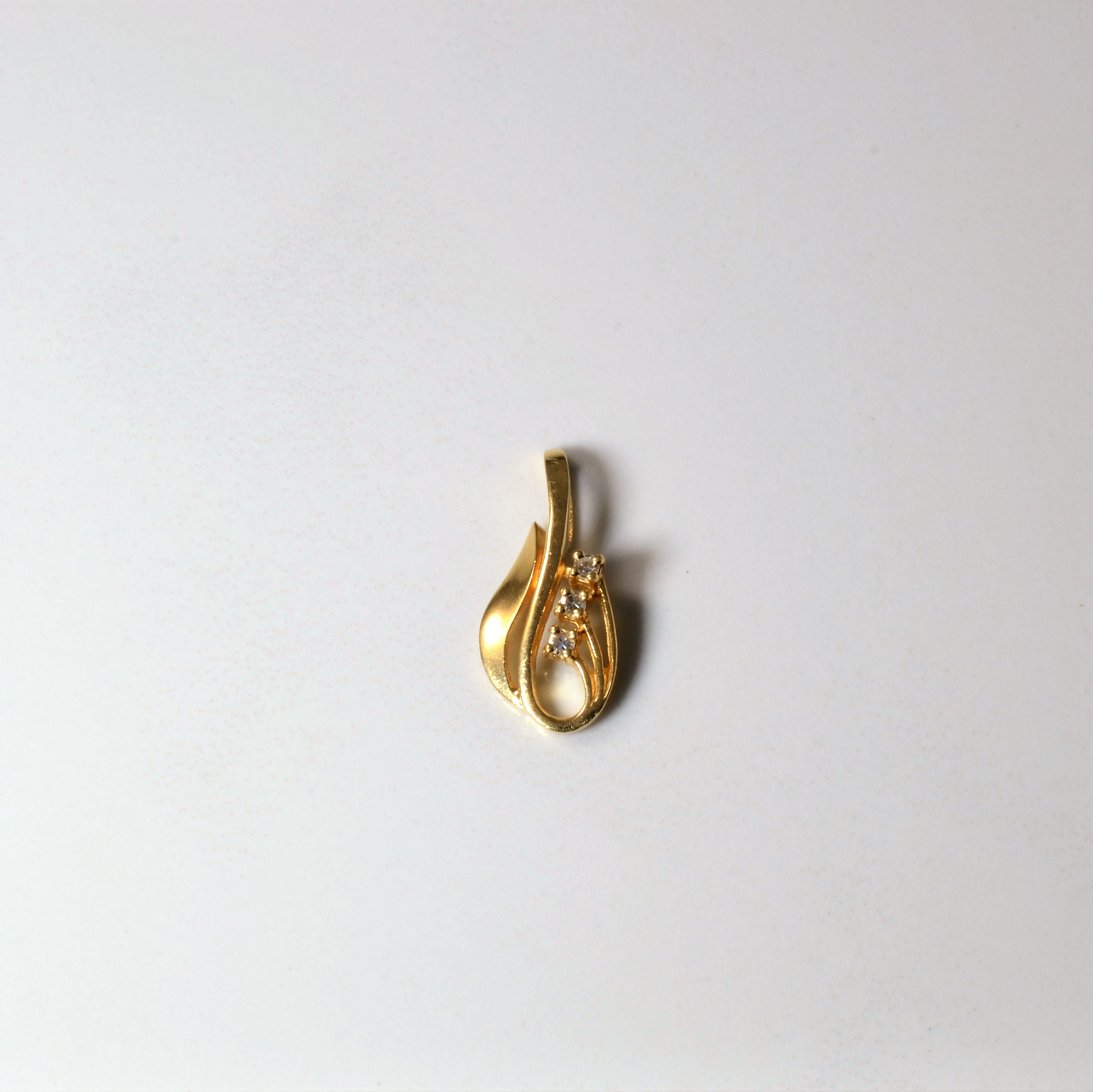 Diamond Drop Pendant | 0.045ctw |