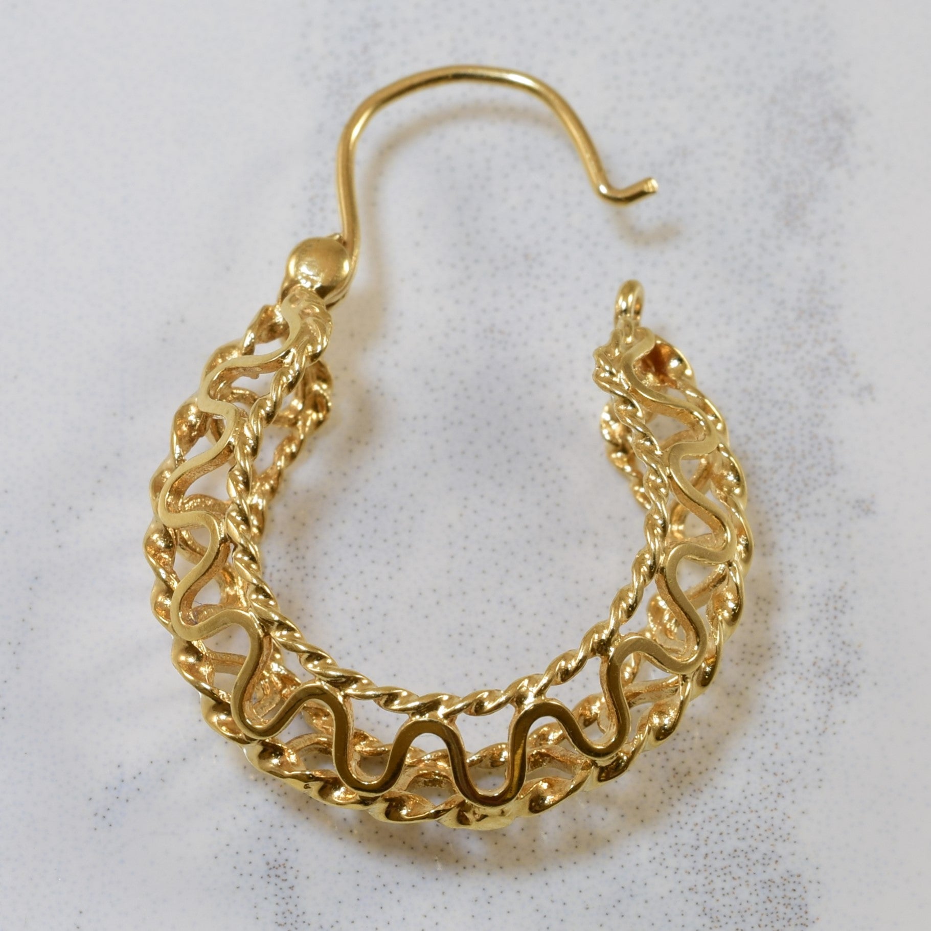 Hollow Yellow Gold Hoop Earrings |