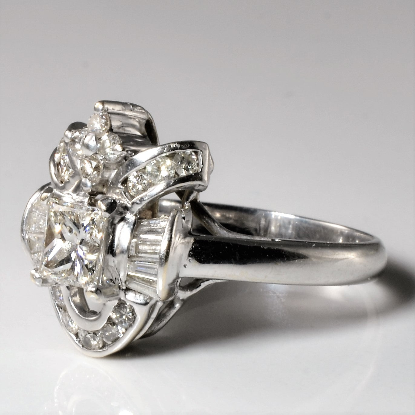 Mixed Cut Diamond Engagement Ring | 0.84ctw | SZ 6 |