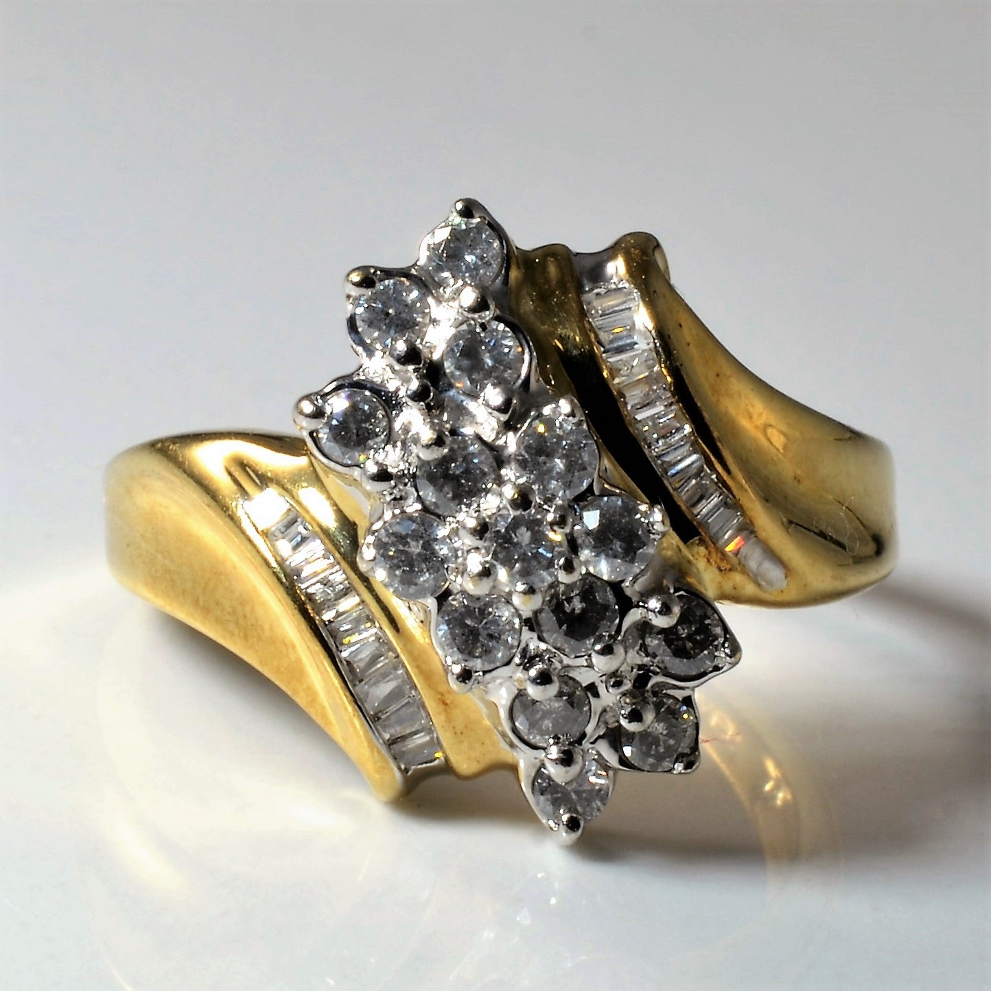 Bague sertie de diamants en grappe | 0,44 ct | Taille 7,25 |