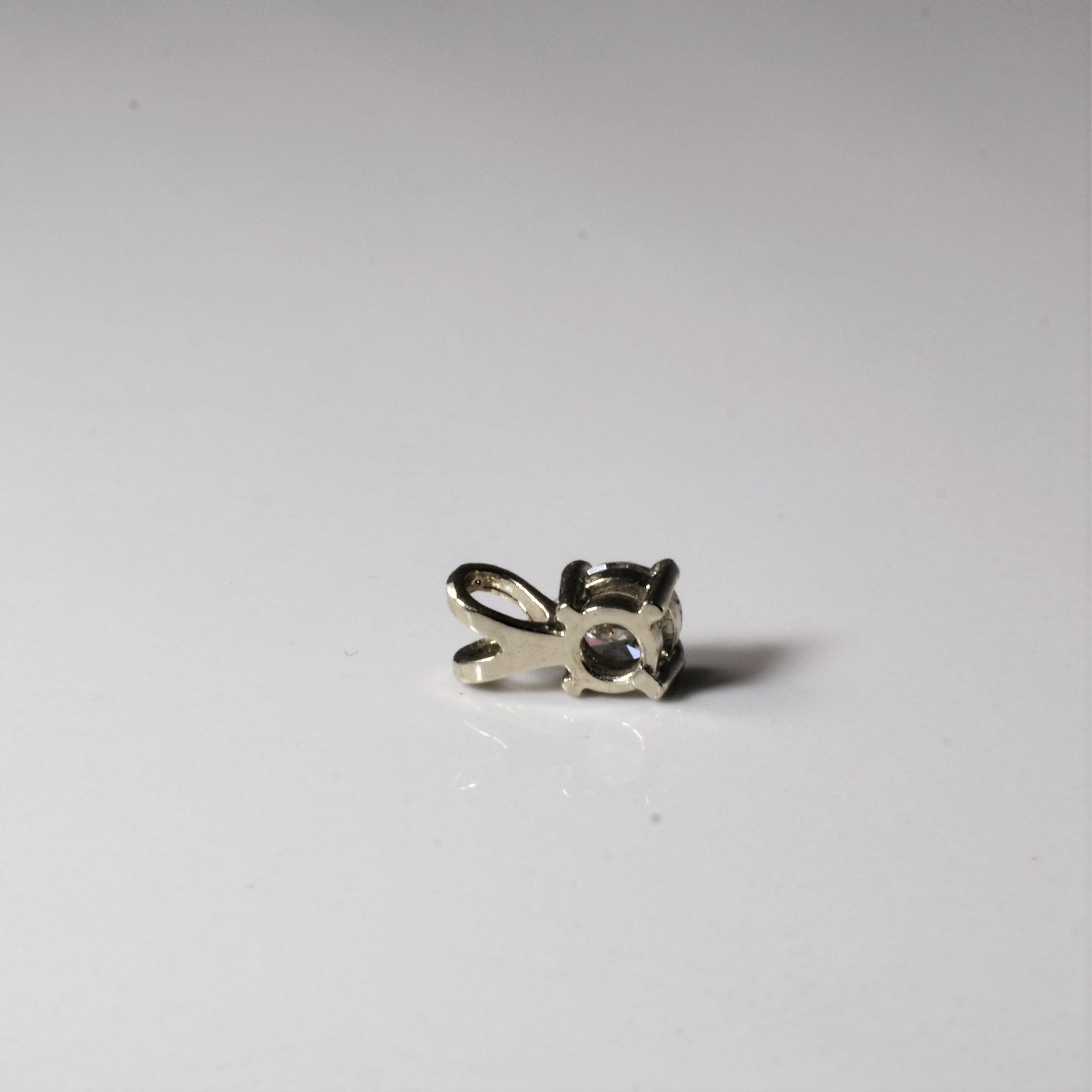 Solitaire Diamond Pendant | 0.27ct |