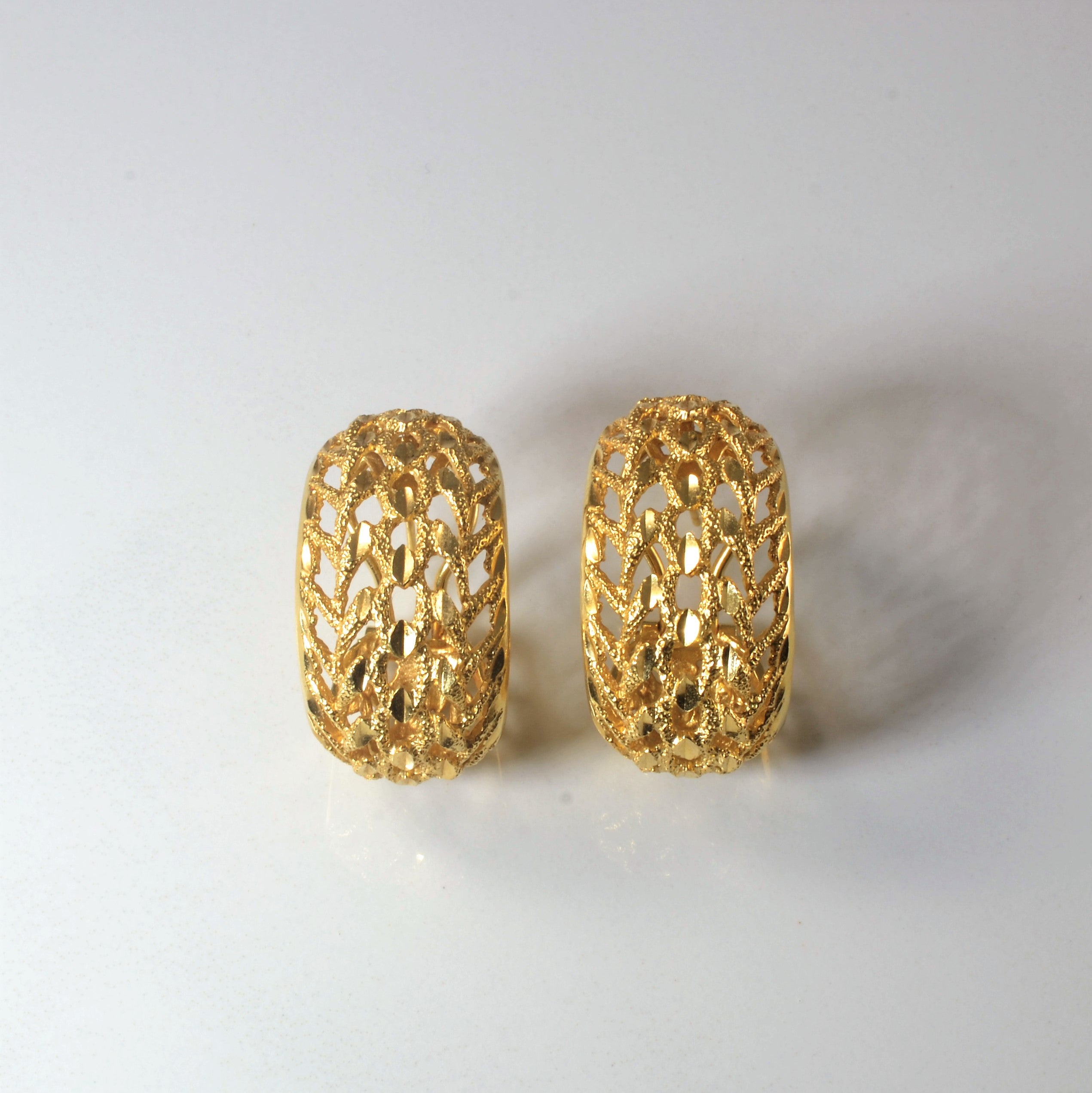 Filigree Huggie Earrings |