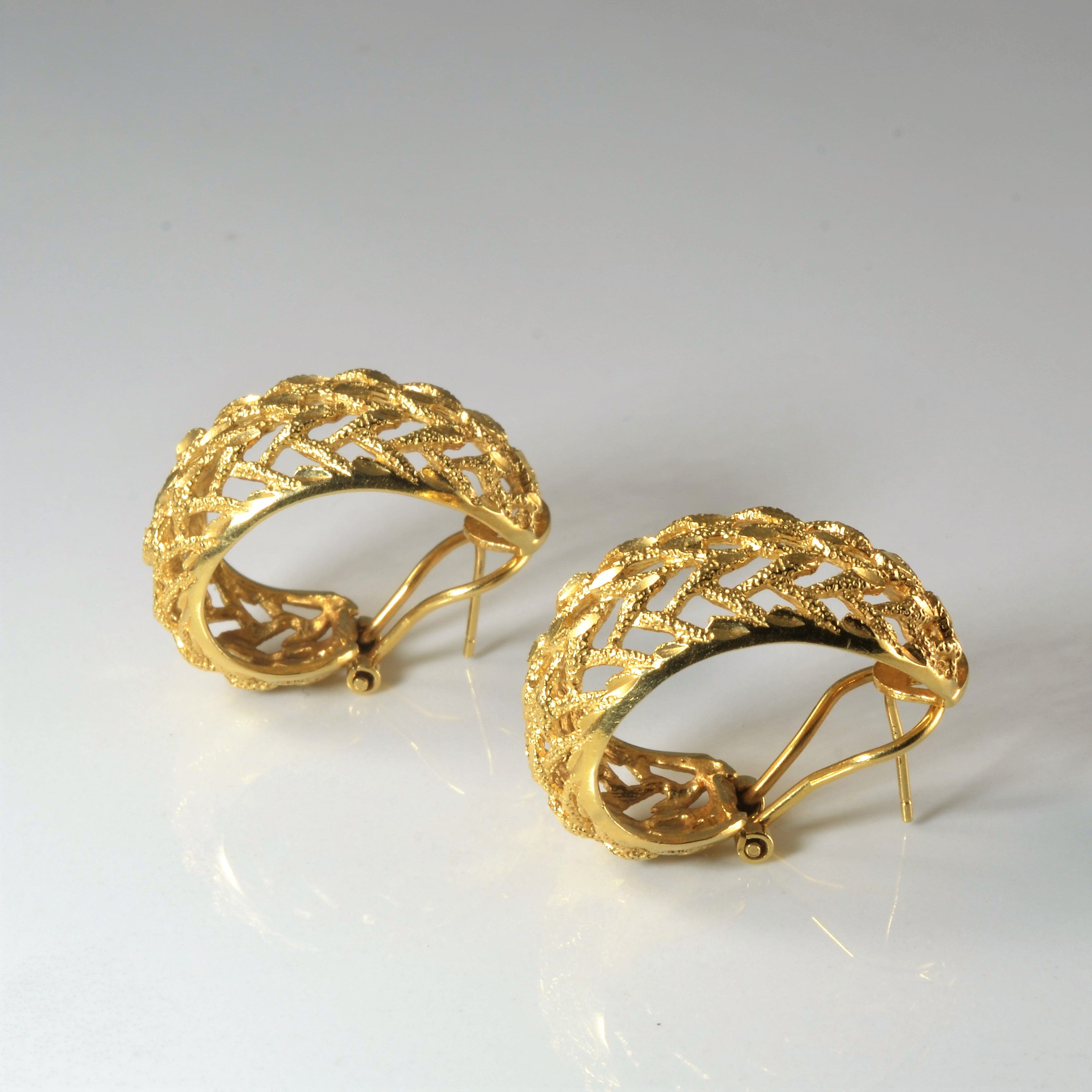 Filigree Huggie Earrings |