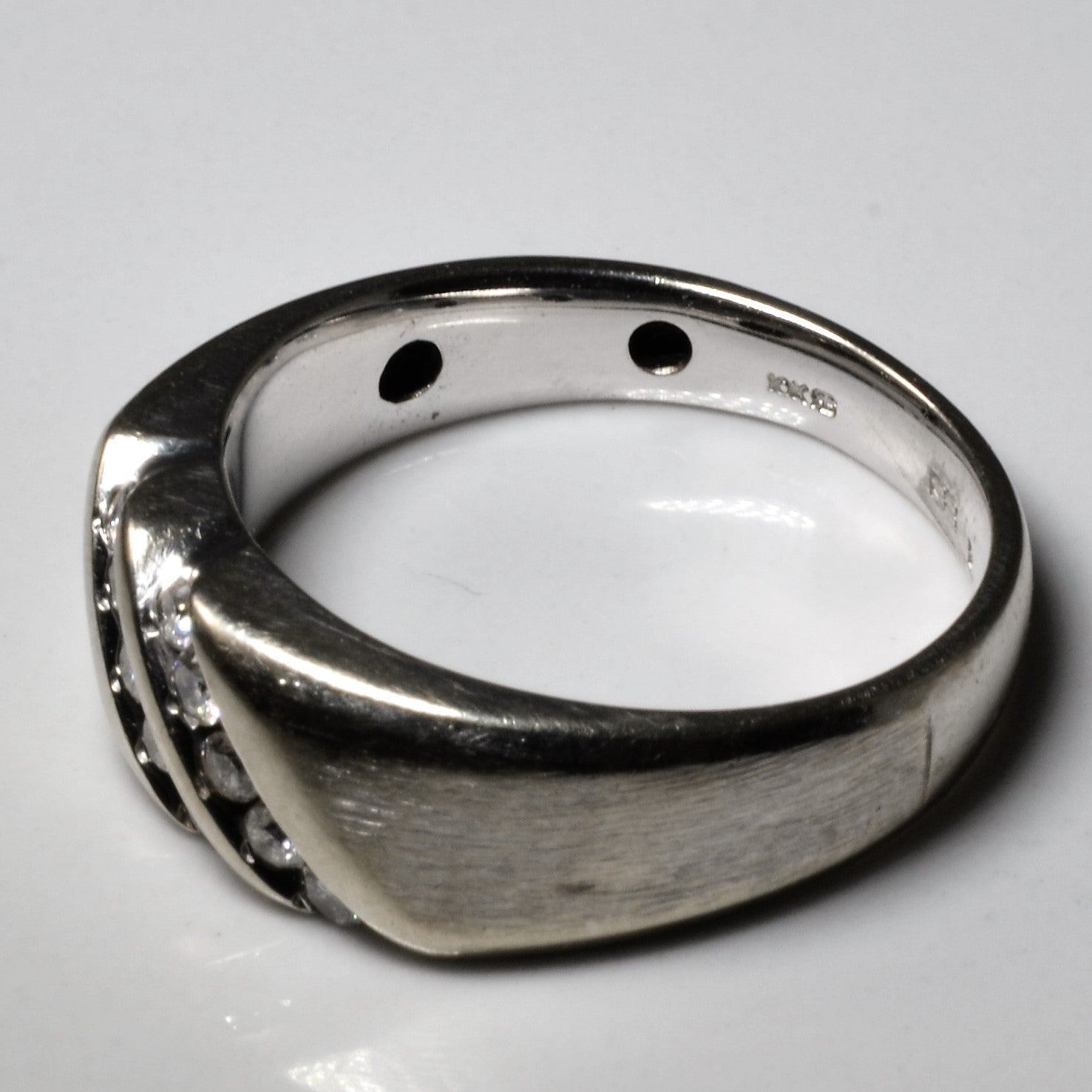 Channel Set Diamond Ring | 0.30ctw | SZ 10.5 |
