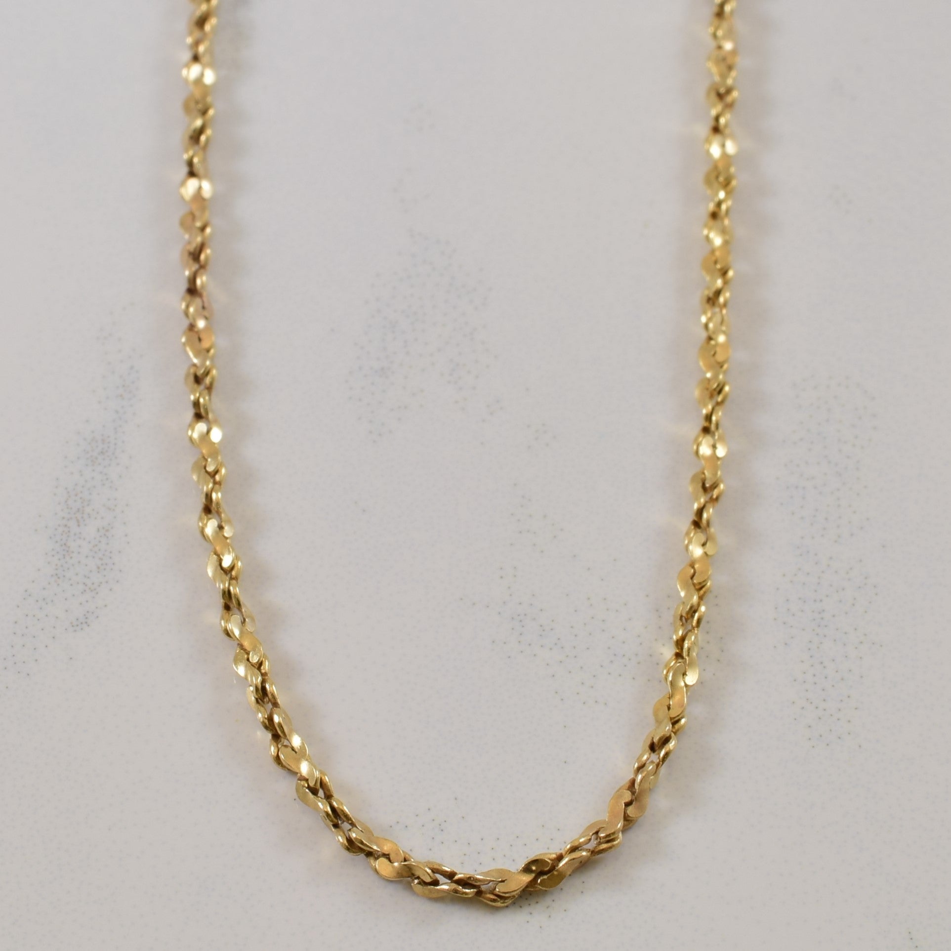 10k Yellow Gold Twisted Serpentine Chain 18
