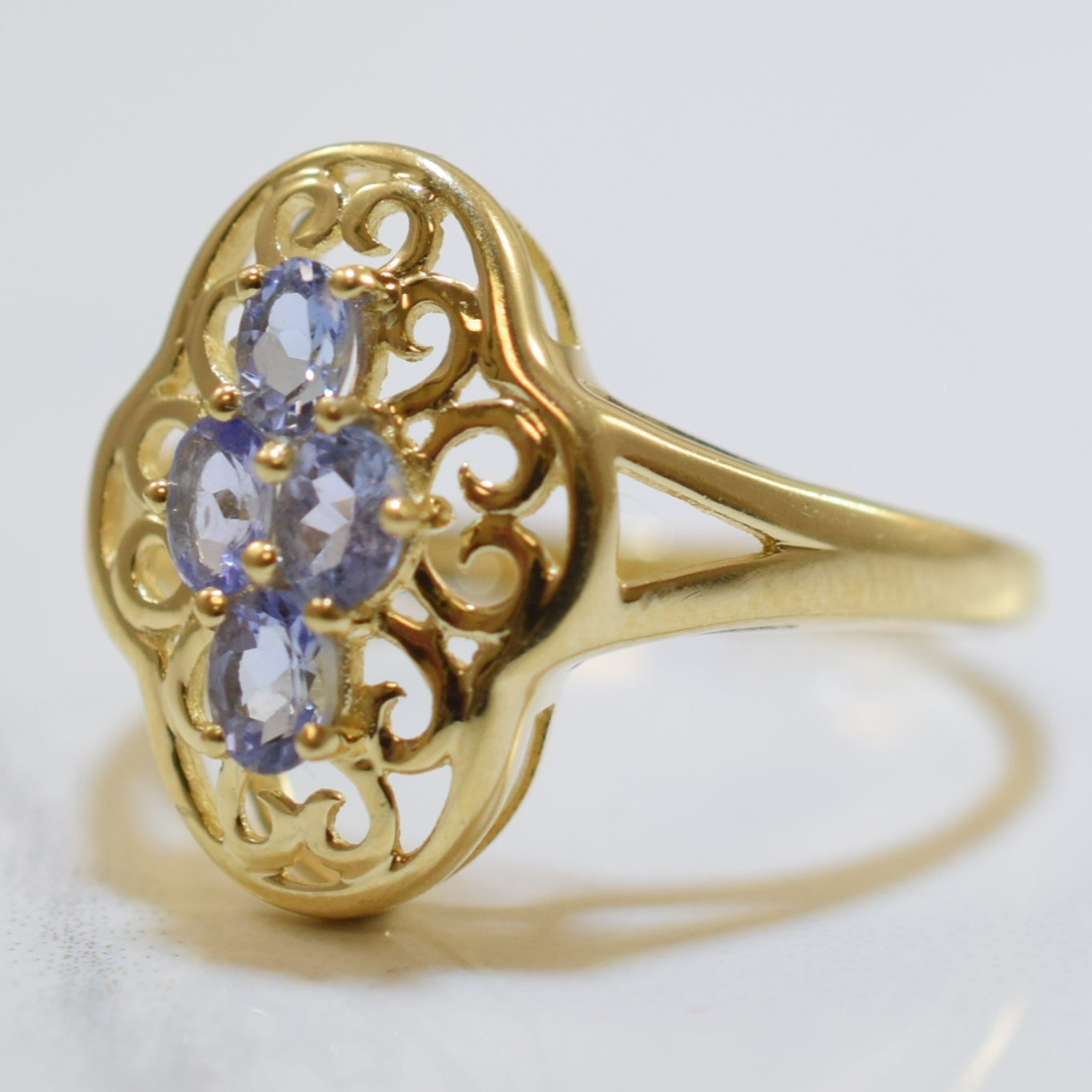 Tanzanite Cocktail Ring | 0.72ct | SZ 9 |