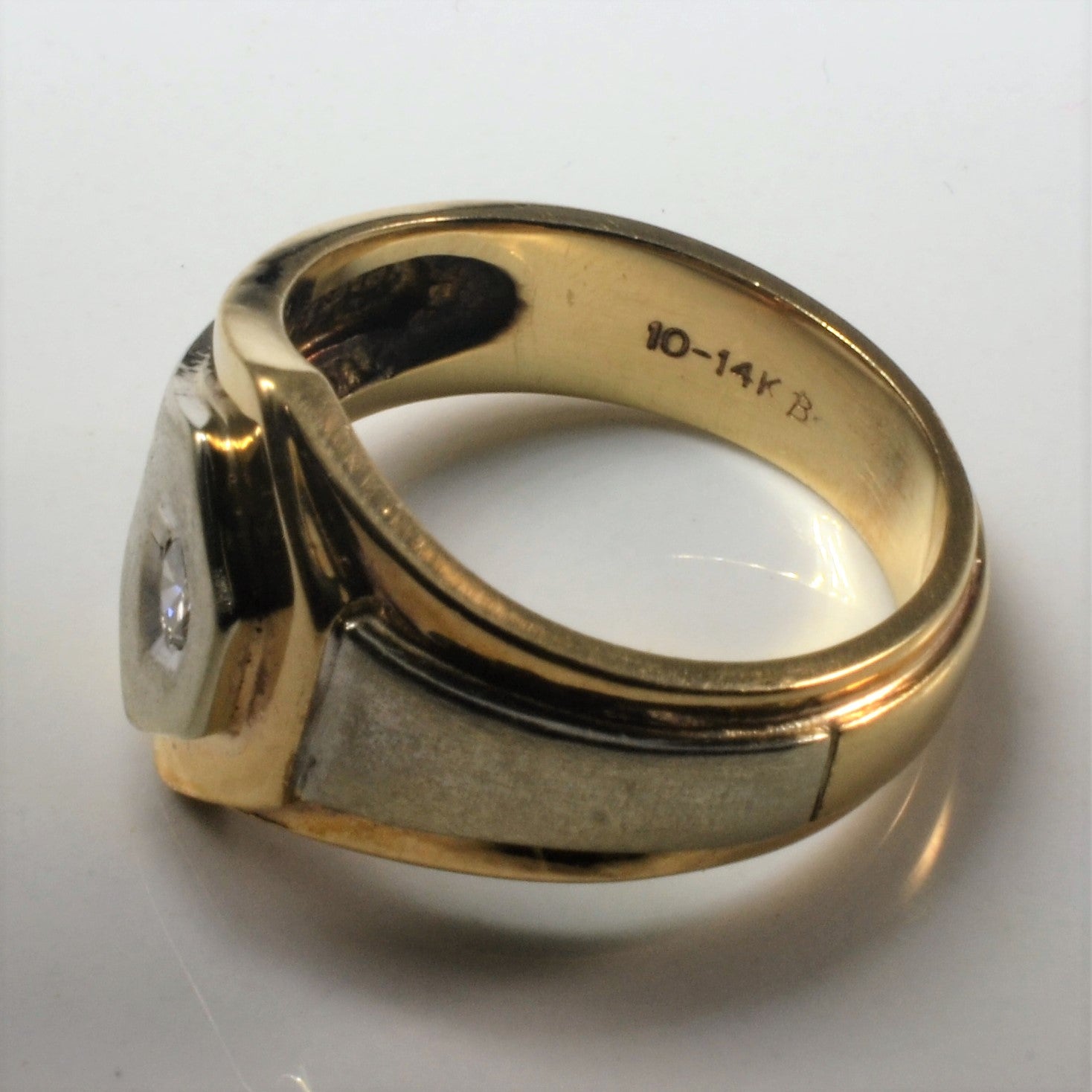 Diamond Belt Buckle Style Ring | 0.13ct | SZ 7 |