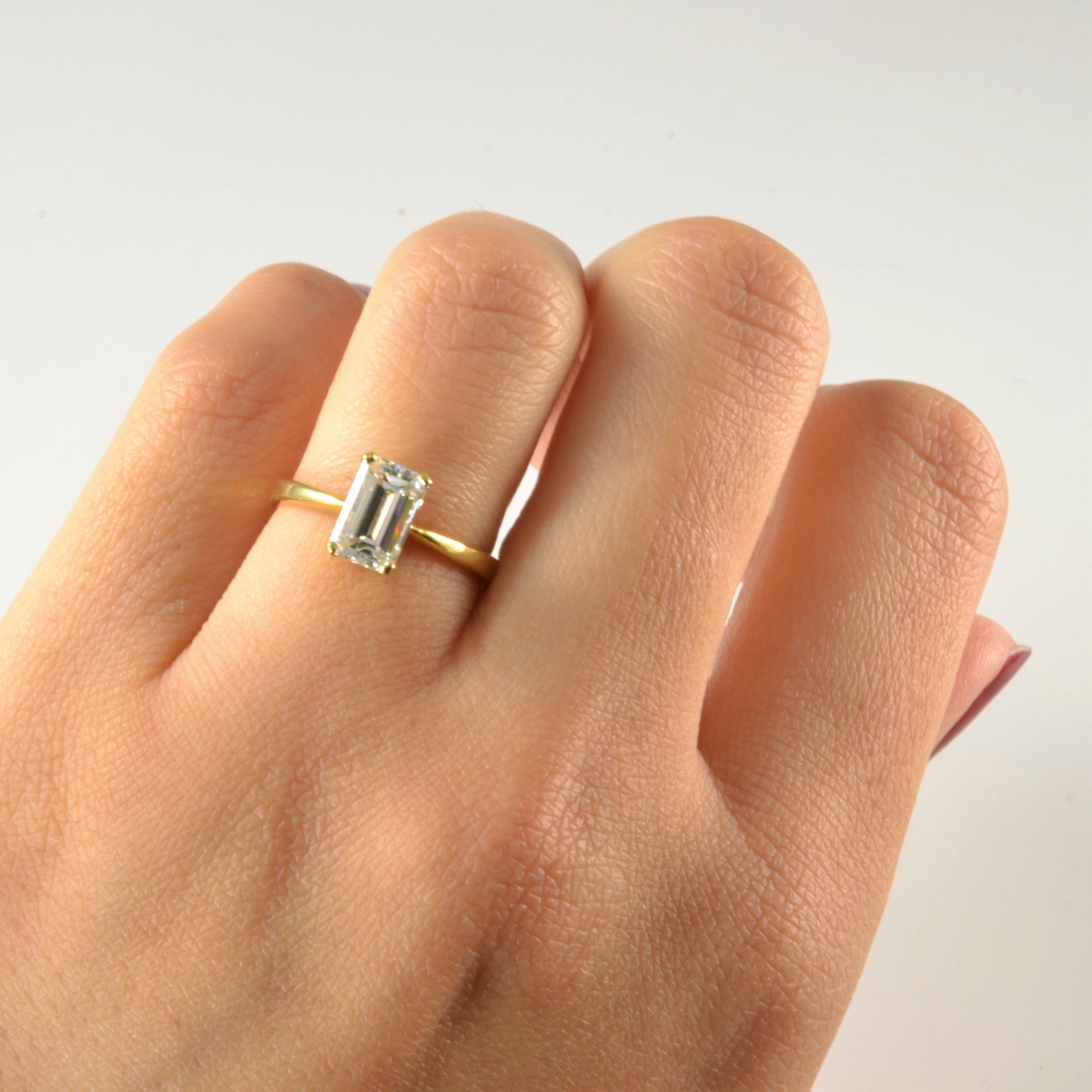 Elegant Emerald Cut Diamond Engagement Ring | 1.00ct | SZ 5 |