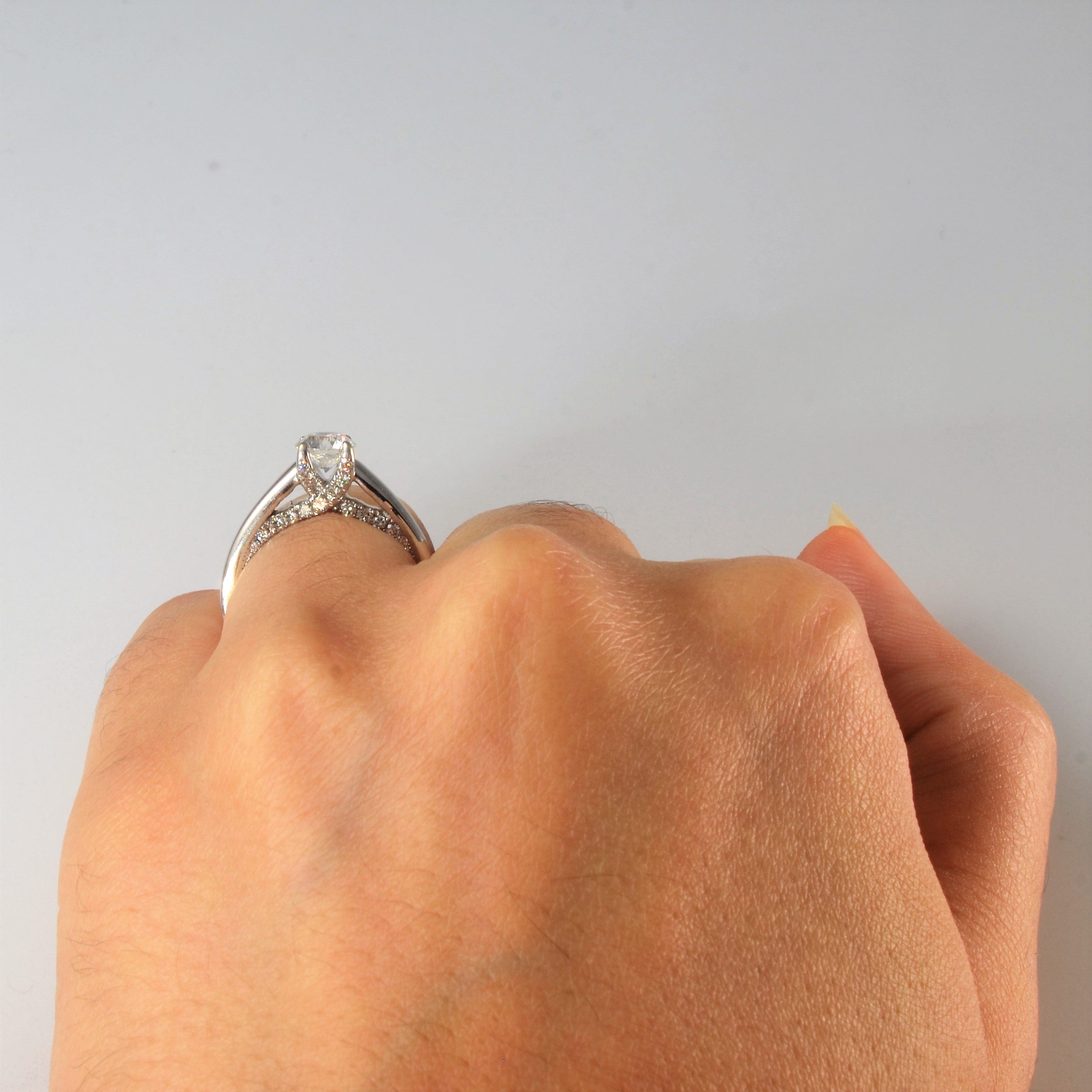 Low Profile Hidden Gallery Canadian Engagement Ring | 0.94ctw | SZ 5 |