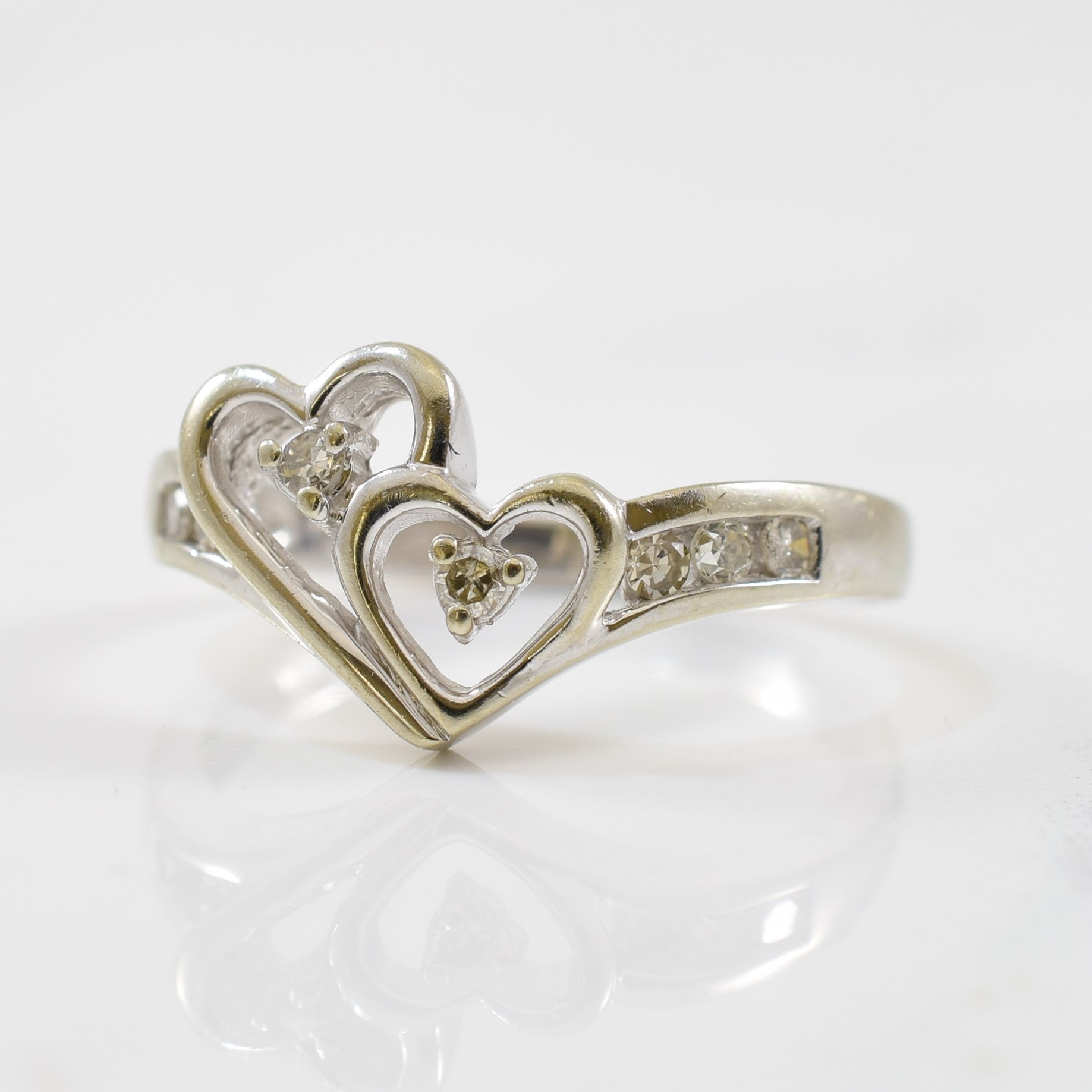 Double Heart Diamond Ring | 0.14ctw | SZ 6.25 |