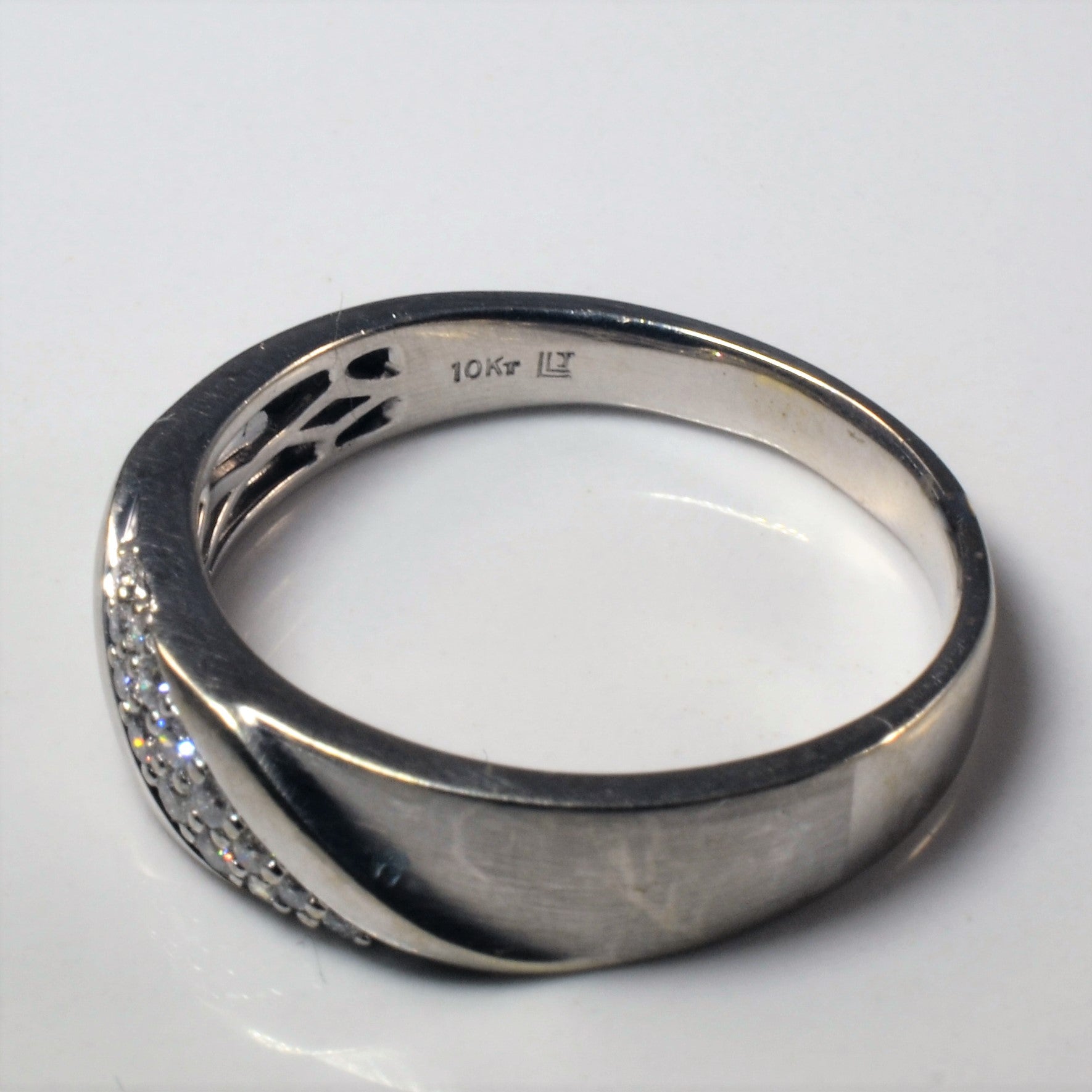 Pave Twist Diamond Band | 0.20ctw | SZ 11.5 |