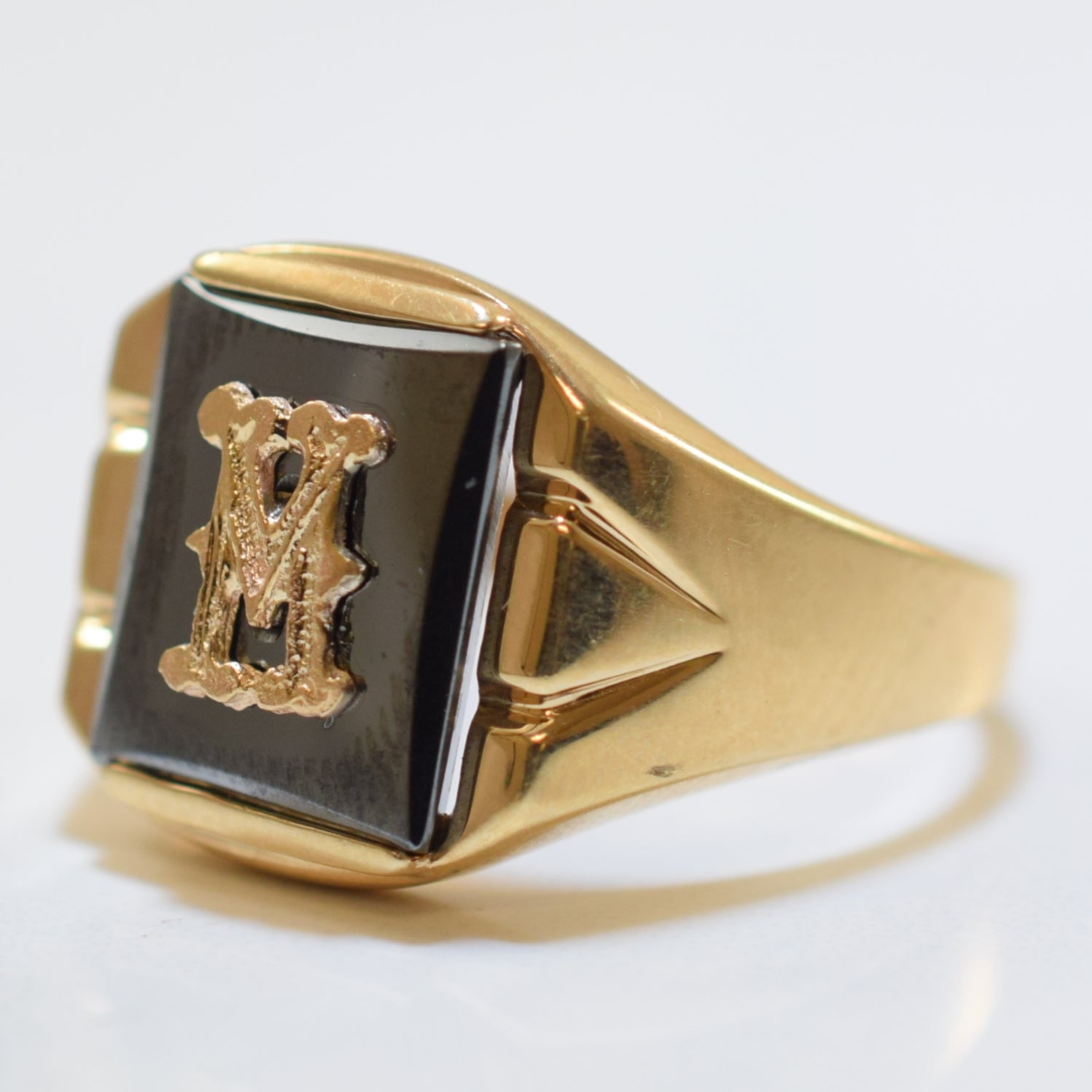 Initial 'M' Hematite Ring | 7.50ct | SZ 10.5 |