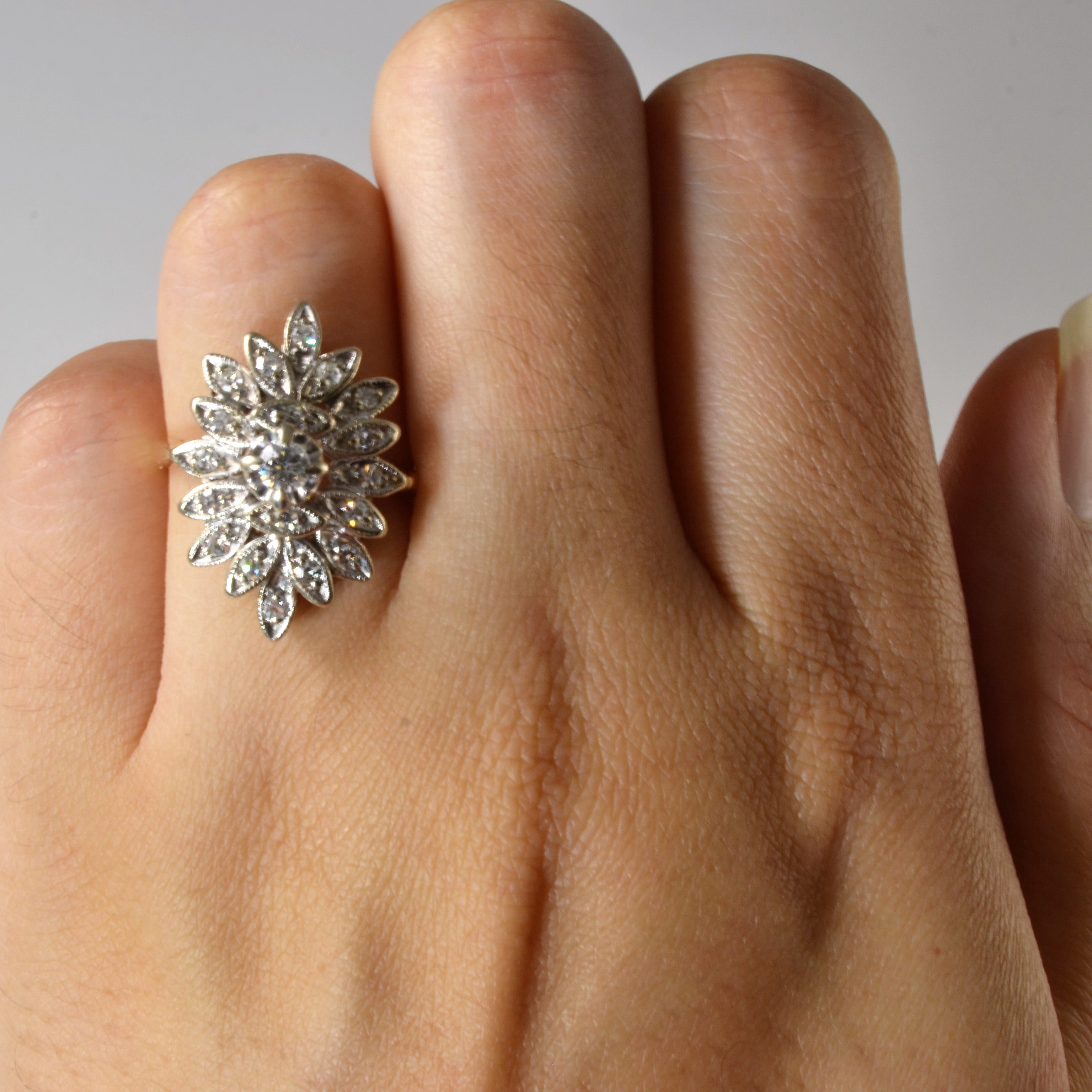 Floral Illusion Diamond Burst Ring | 0.39ctw | SZ 5 |