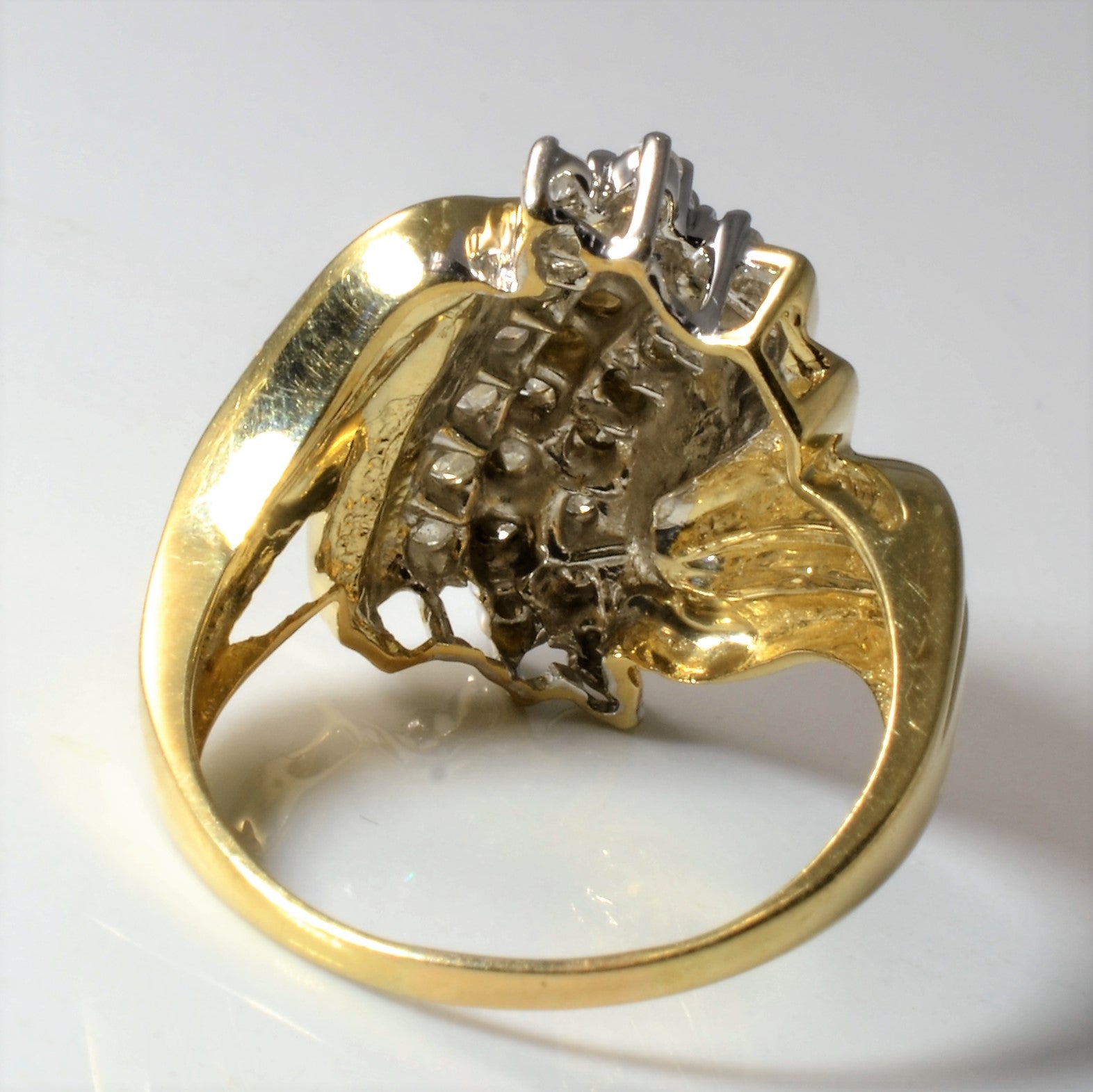 Cascading Diamond Cluster Ring | 1.00ctw | SZ 9.25 |