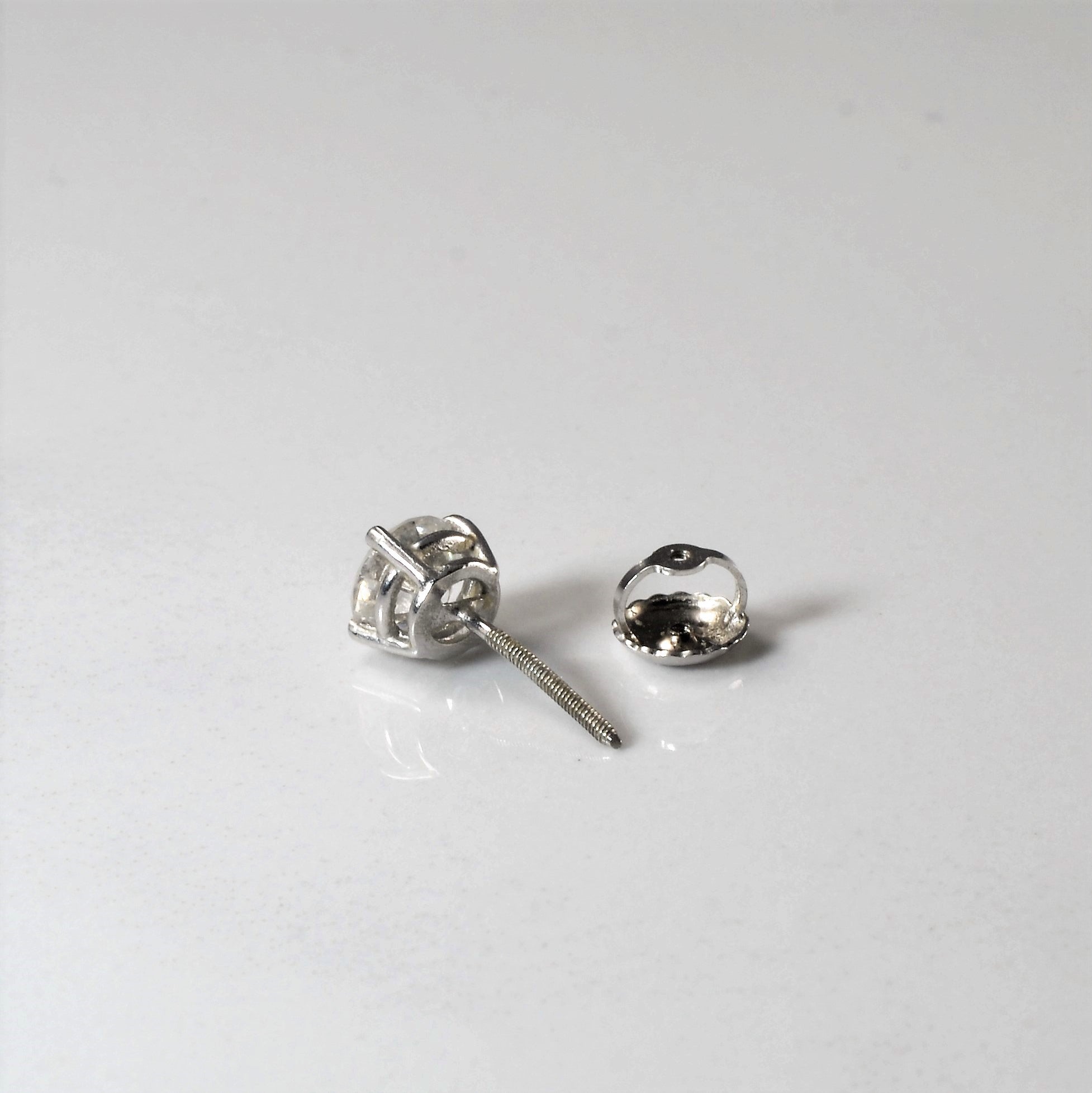 Boucles d'oreilles solitaire en diamant | 1,16 ct VS1/2 G/H |