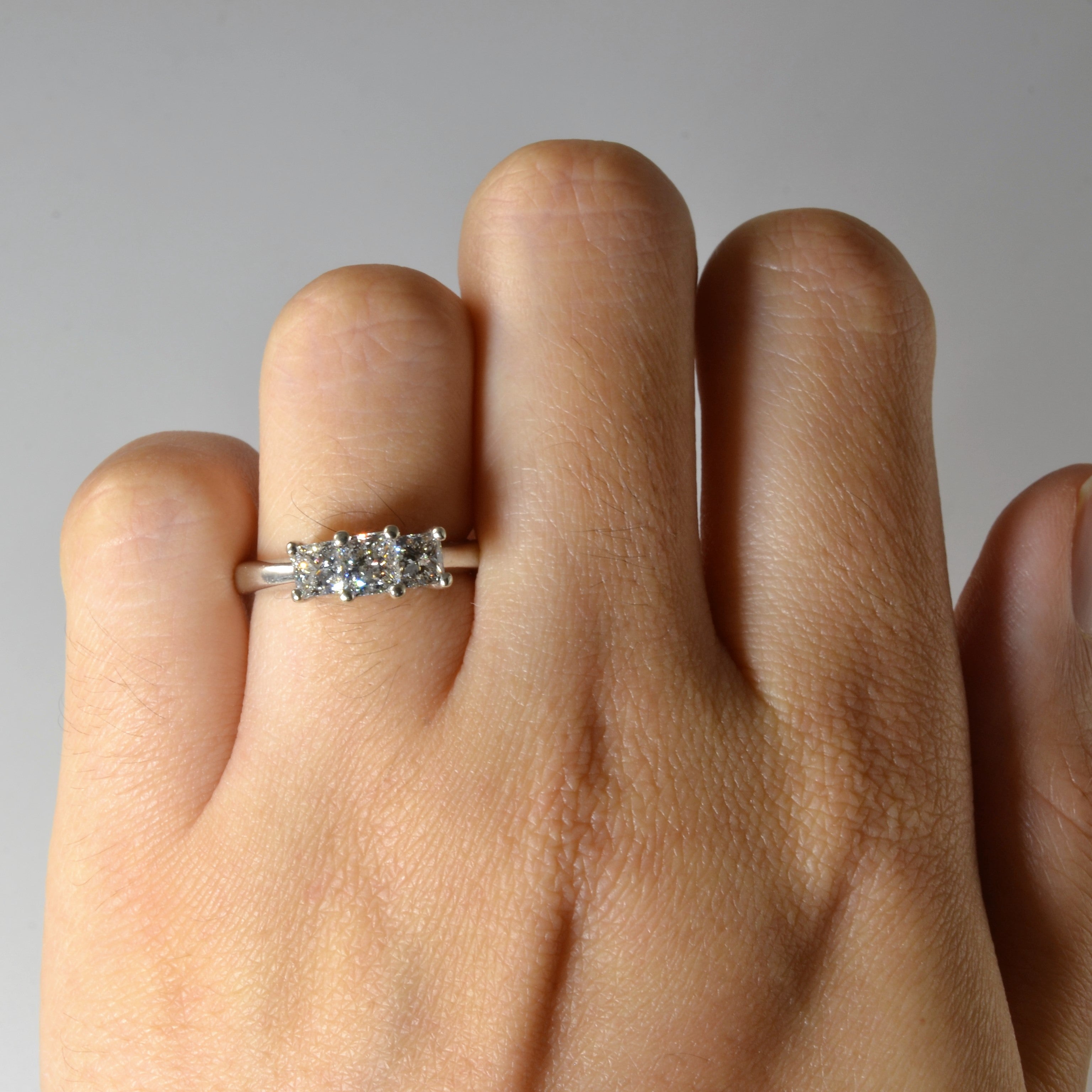 Bague trois diamants princesse | 1,05 ct | Taille 5 |