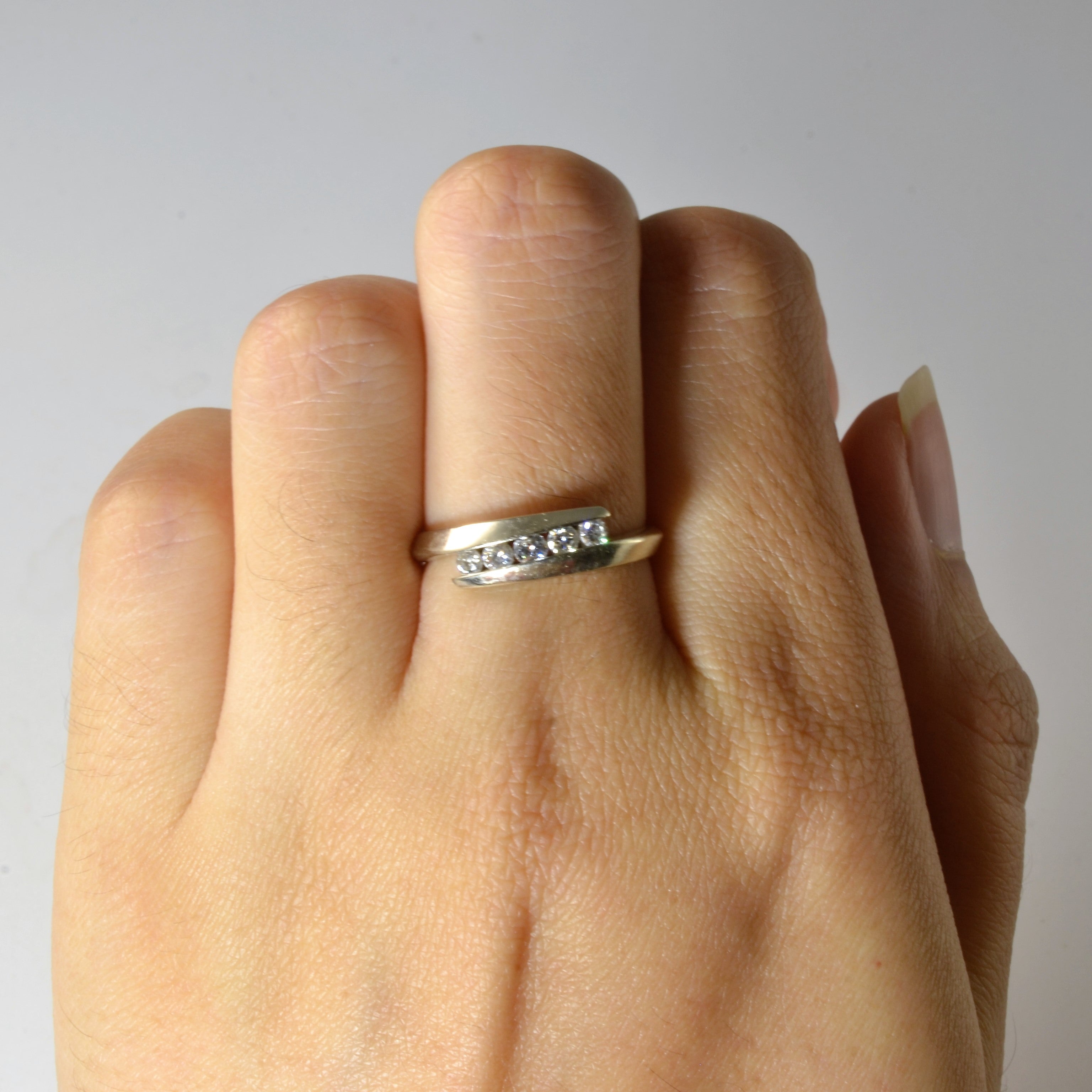 Bypass Channel Diamond Ring | 0.33ctw | SZ 7 |