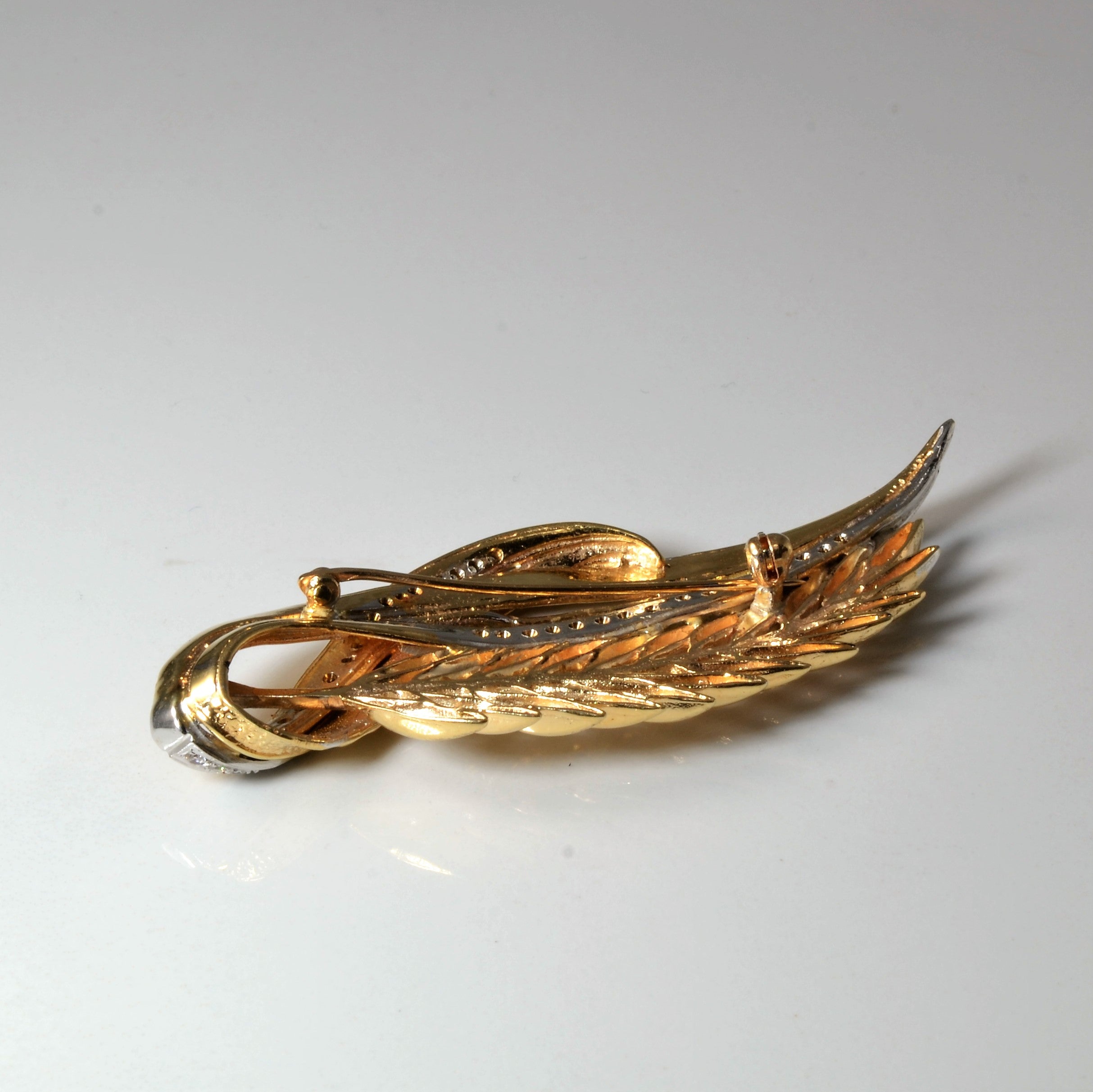 Diamond Fern Convertible Pendant/Brooch | 0.36ctw |