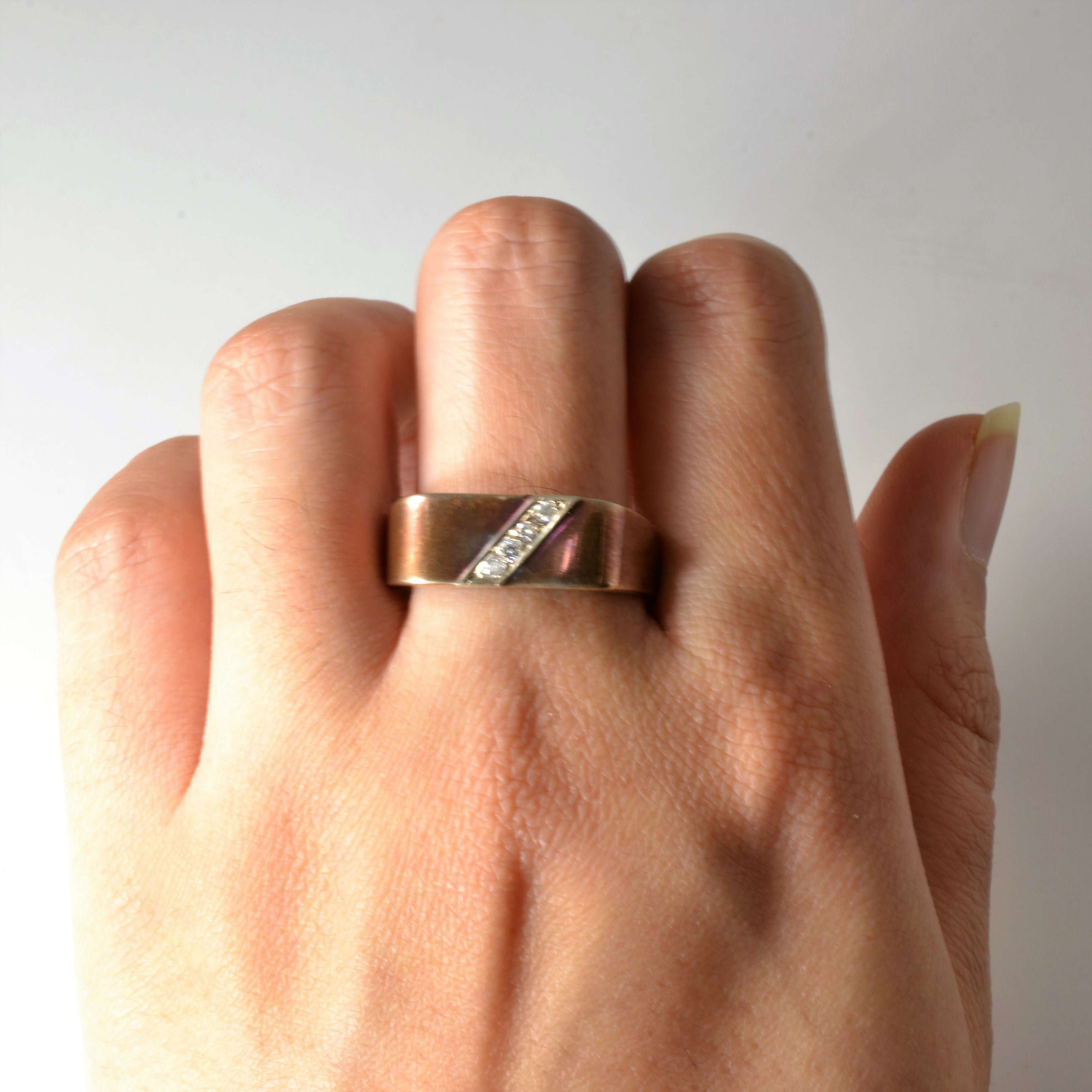 Diamond Signet Ring | 0.08ctw | SZ 10.75 |