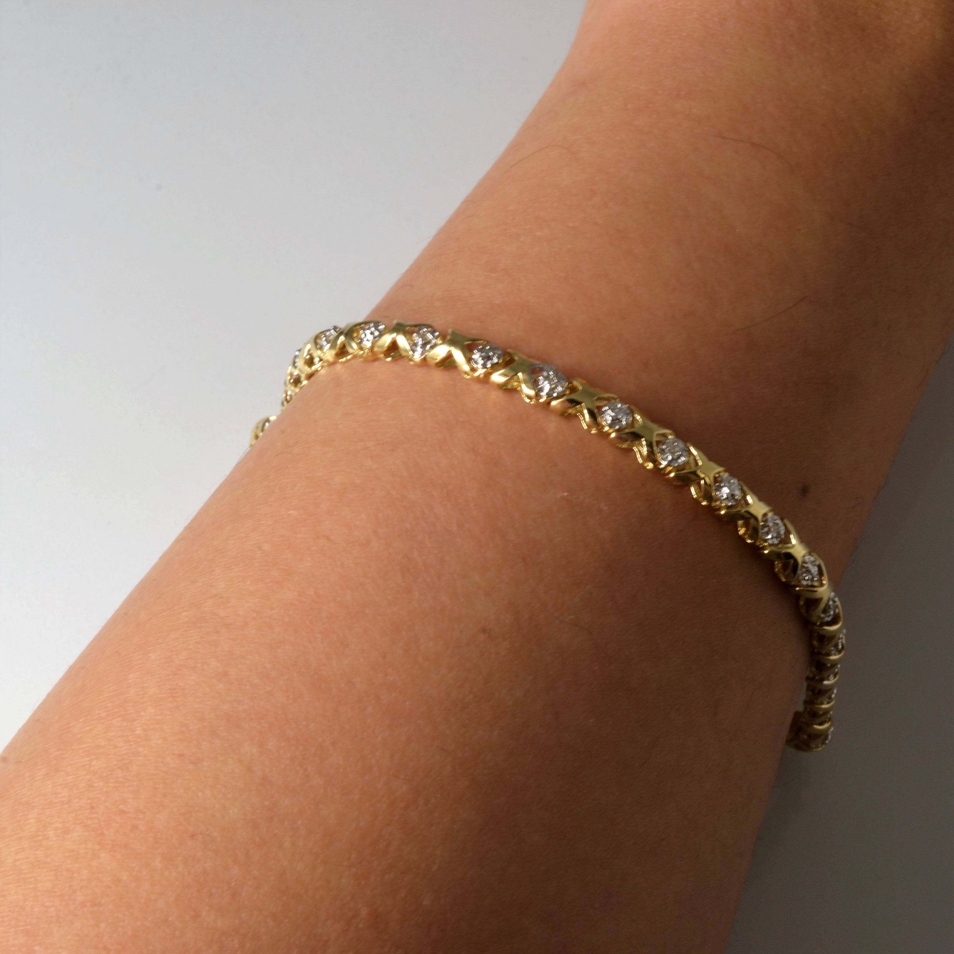 Crossover Diamond Chain Bracelet | 0.07ctw | 7"|
