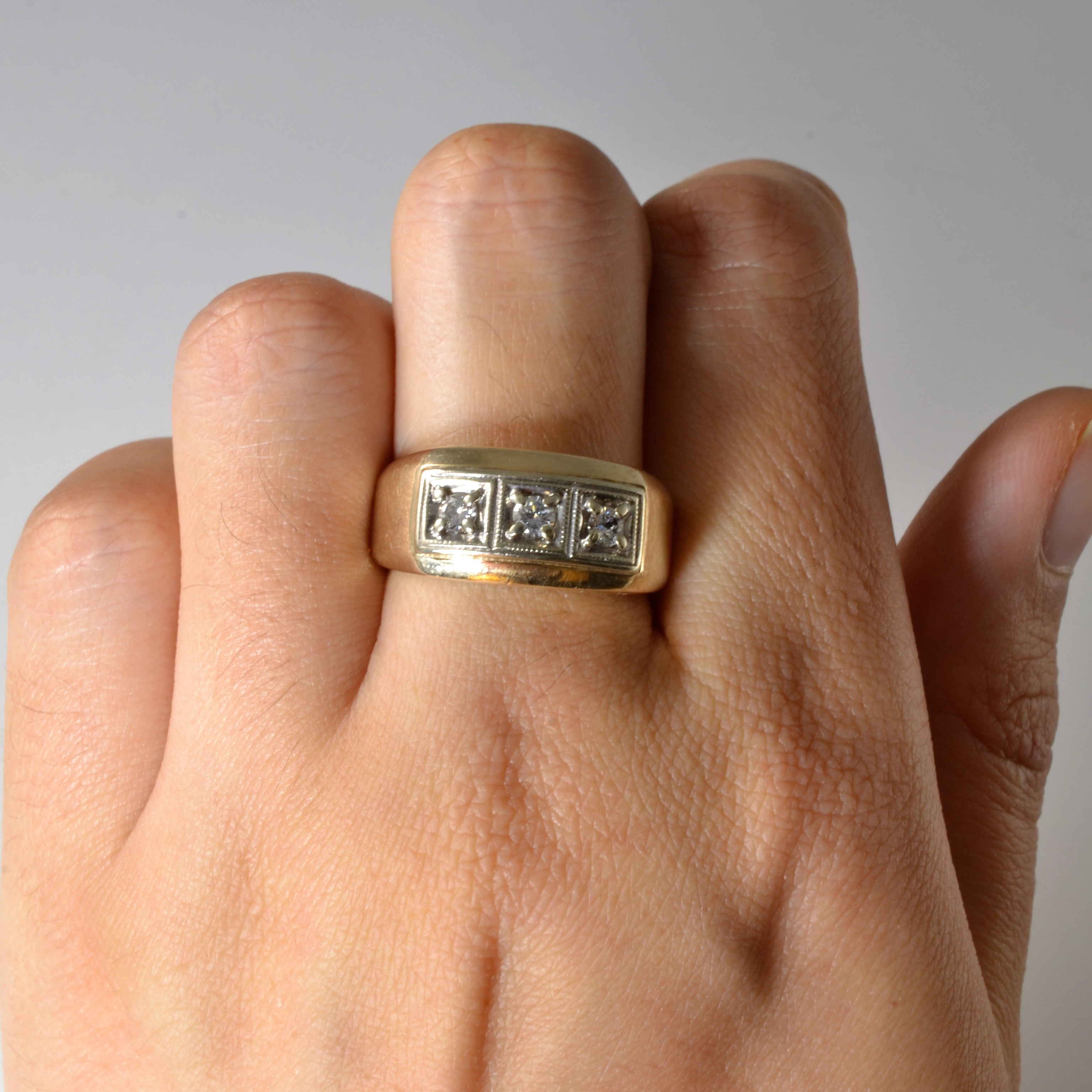 Three Stone Diamond Band | 0.29ctw | SZ 7.75 |