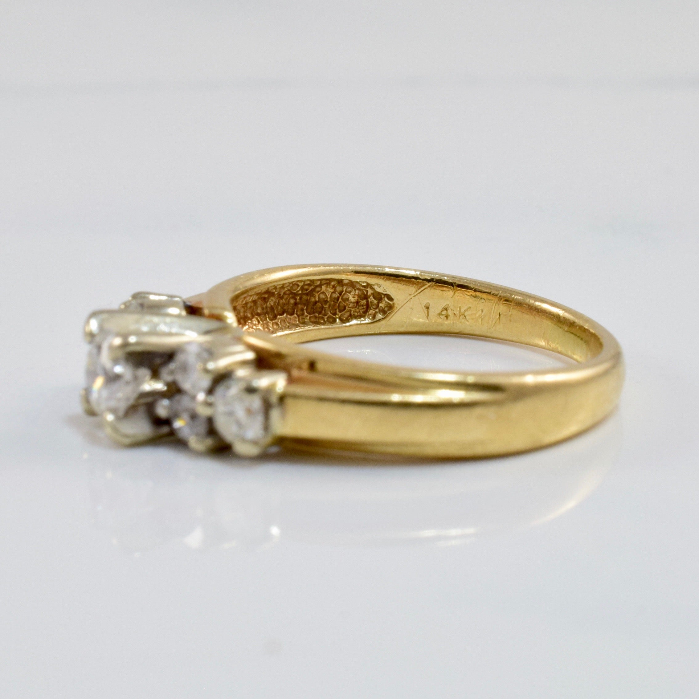 Diamond Engagement Ring | 0.25 ctw SZ 4.5 |