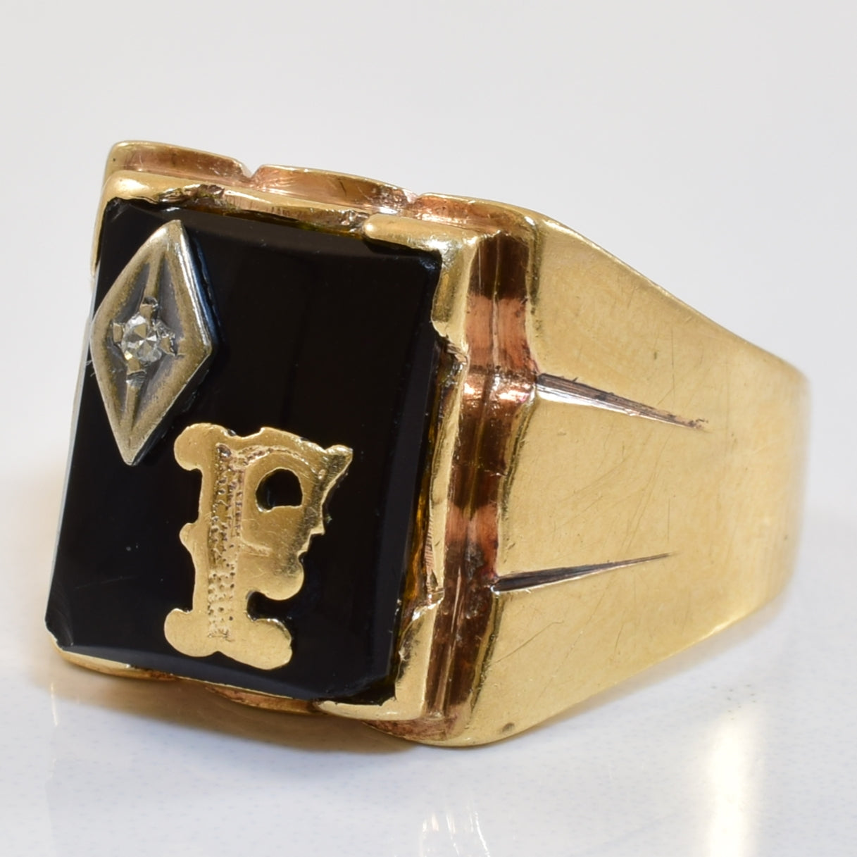 Black Onyx & Diamond Initial 'F' Ring | 4.00ct, 0.01ct | SZ 7.75 |