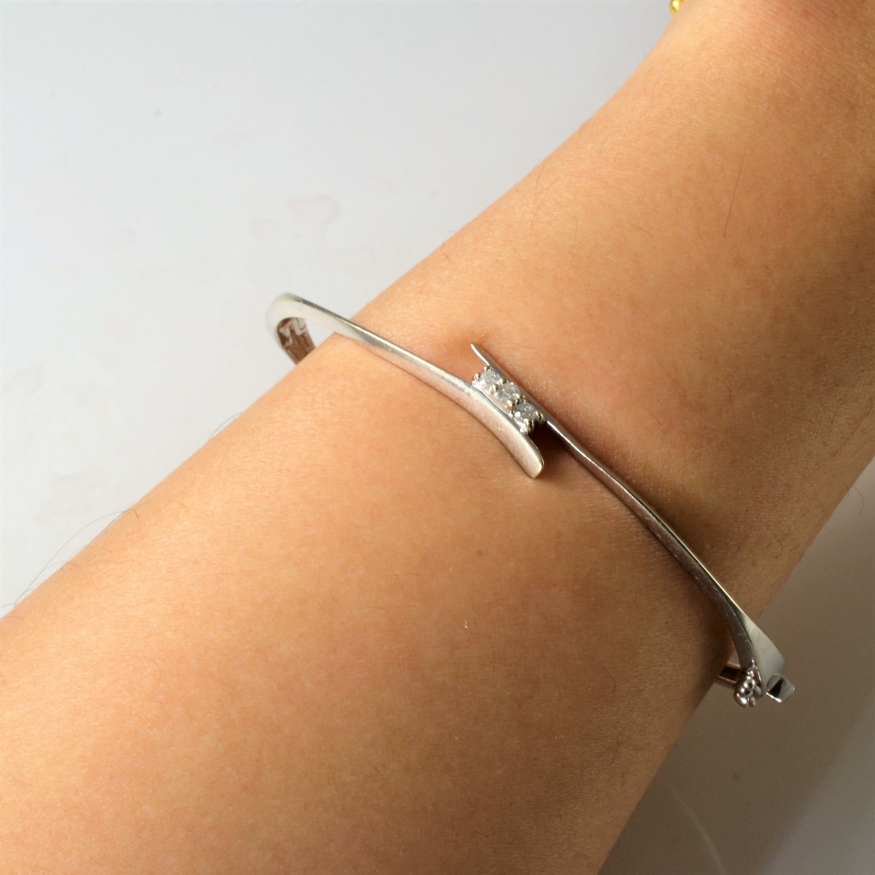 Bypass Three Stone Diamond Bangle | 0.10ctw | 7"|
