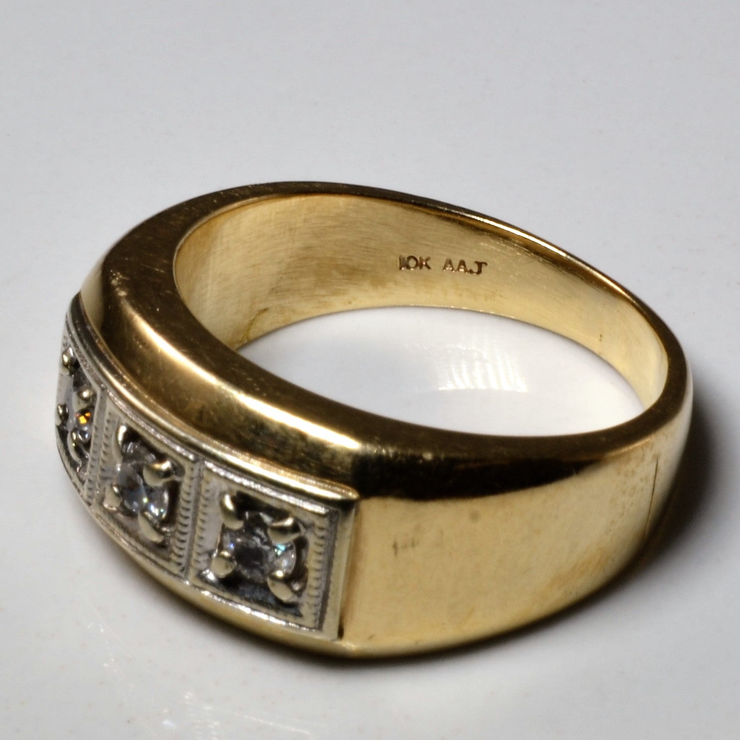 Three Stone Diamond Band | 0.29ctw | SZ 7.75 |