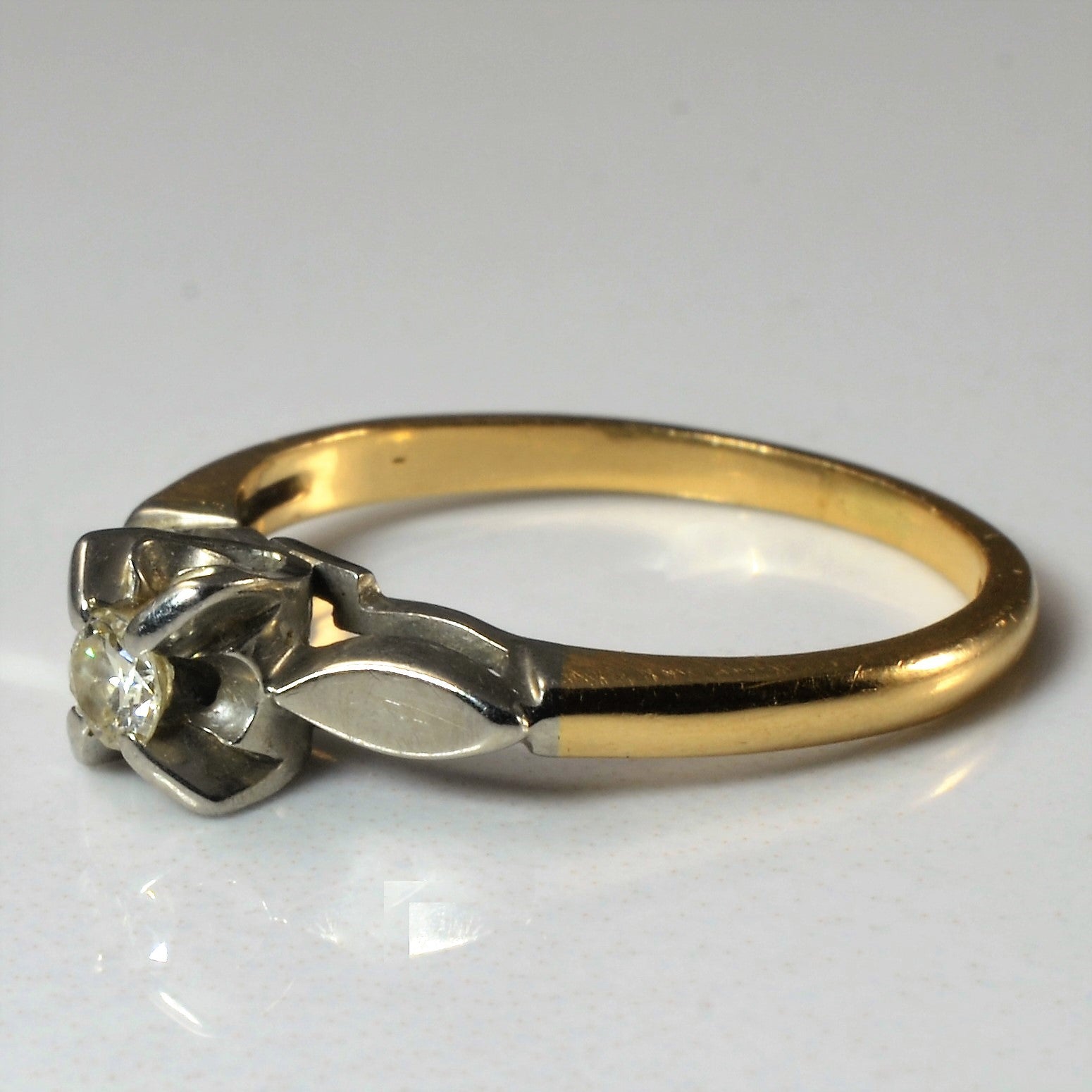 Bague bicolore en diamant ancien européen | 0,11 ct | Taille 6,5 |
