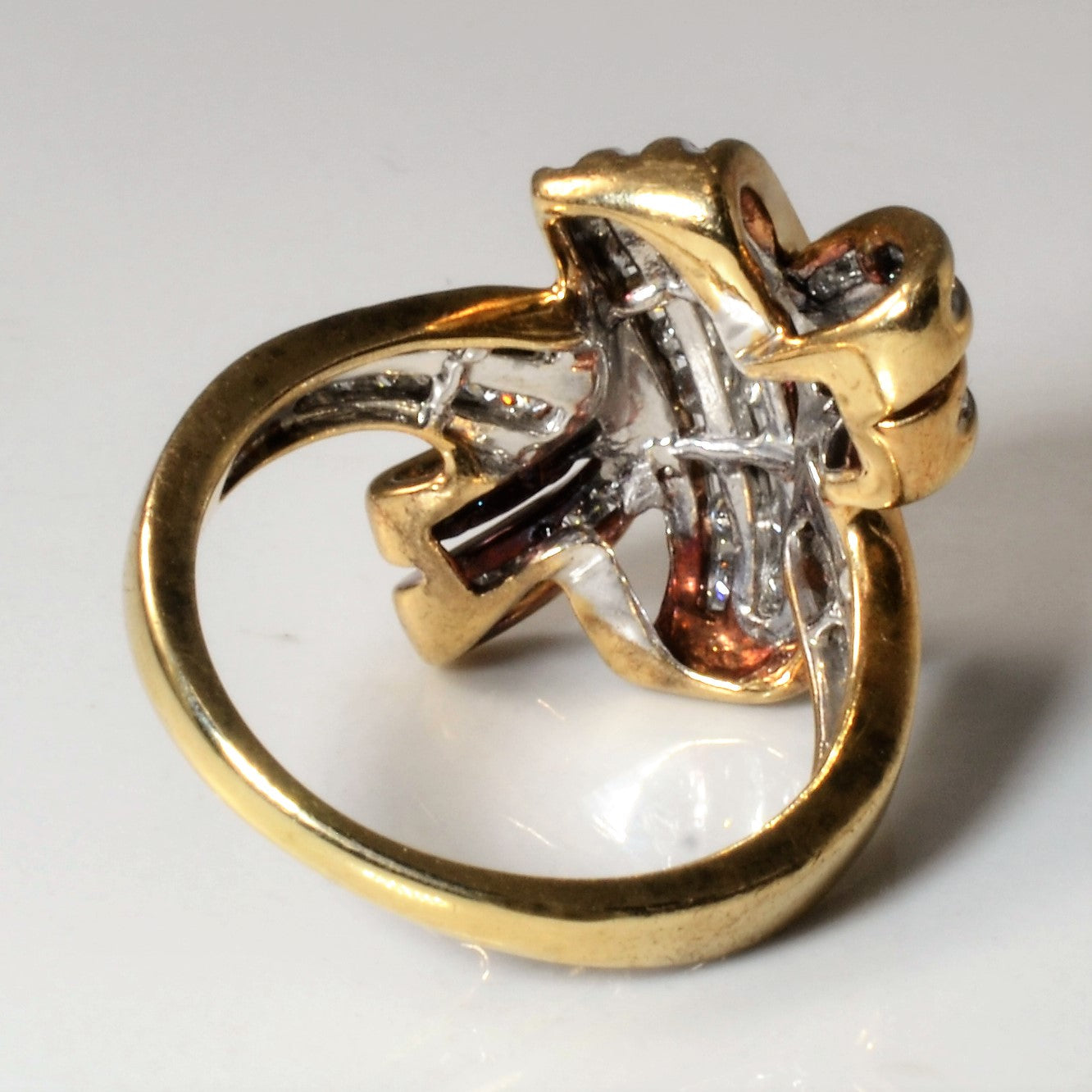 Channel Set Diamond Knot Ring | 0.84ctw | SZ 7.25 |