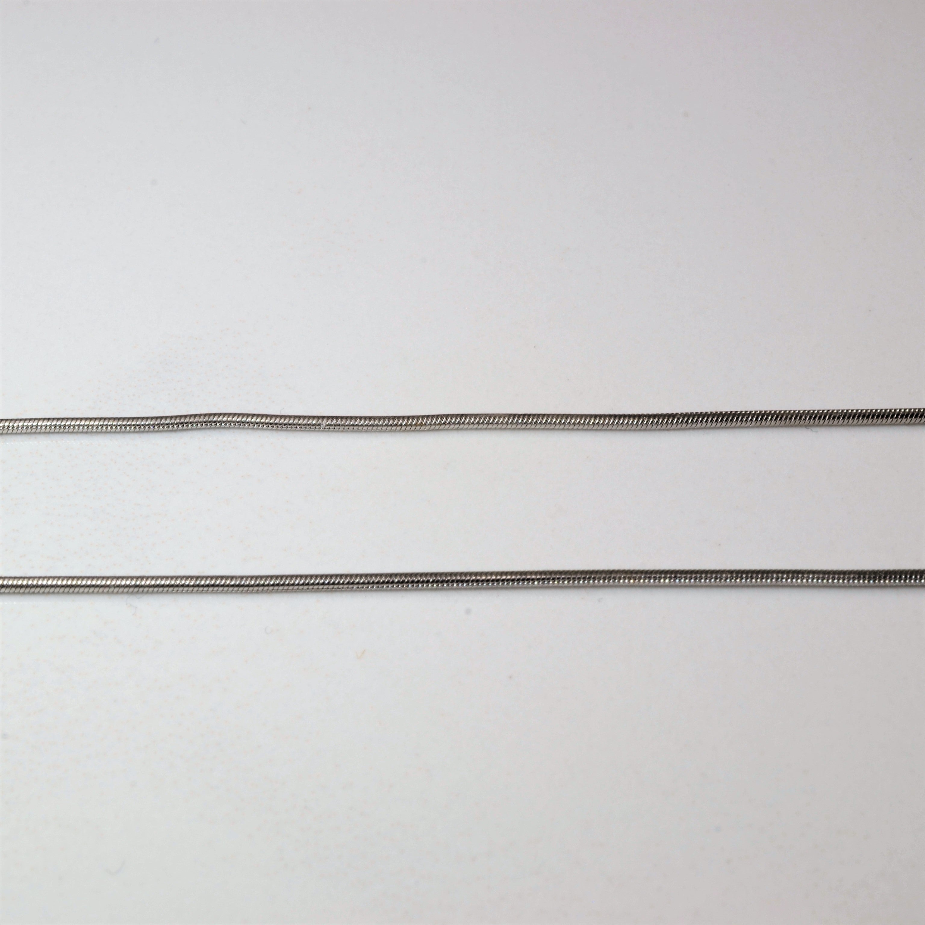 Collier Plumeria en or blanc et diamants | 0,10 ct | 45,7 cm |