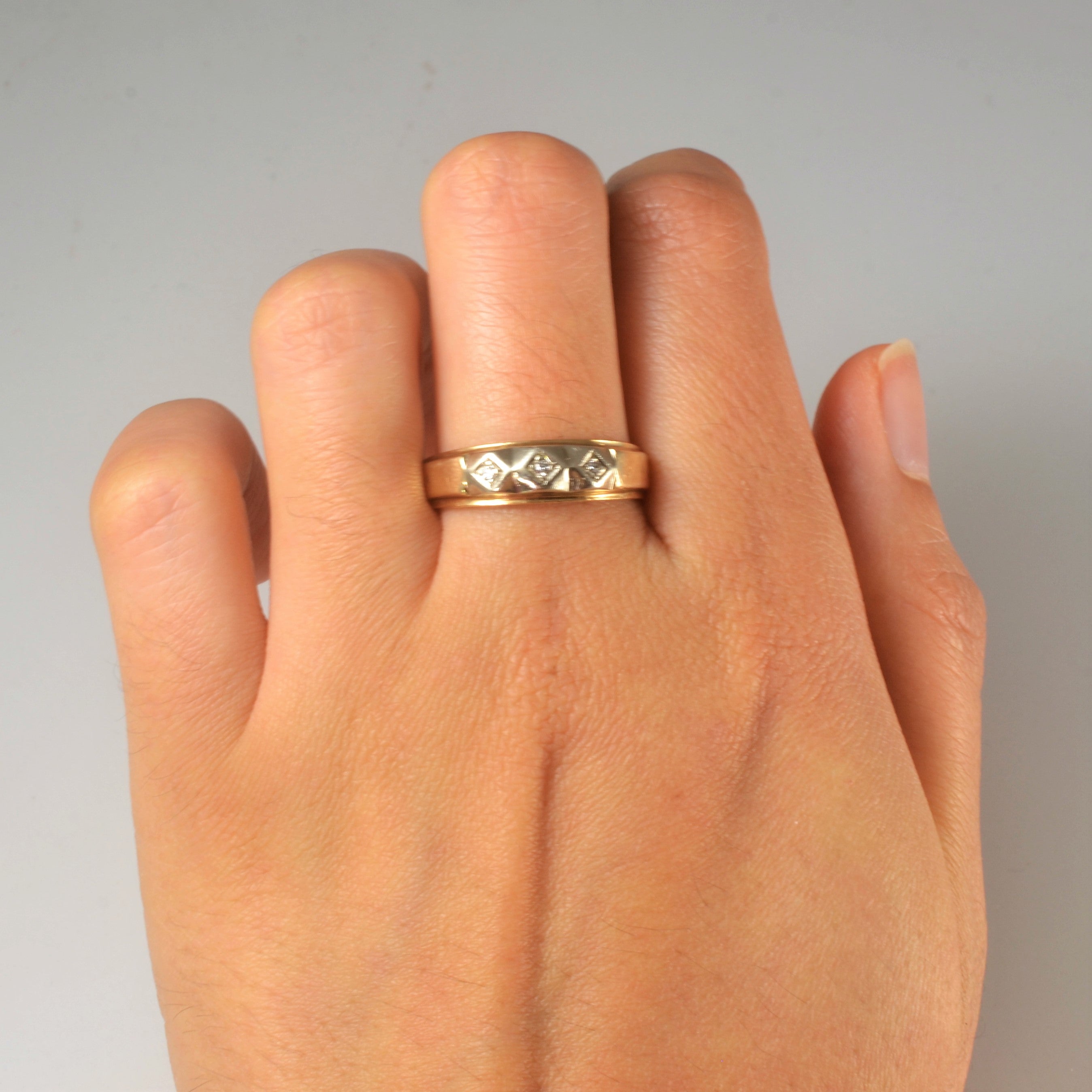 Geometrical Three Stone Diamond Ring | 0.03ctw | SZ 9.5 |