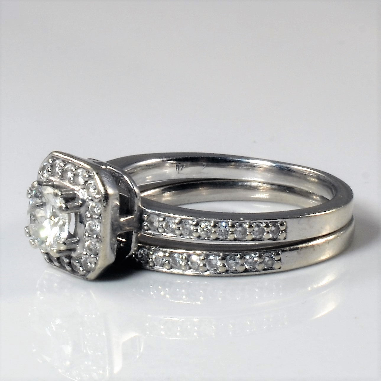 Halo Diamond Wedding Set | 0.66ctw | SZ 6 |