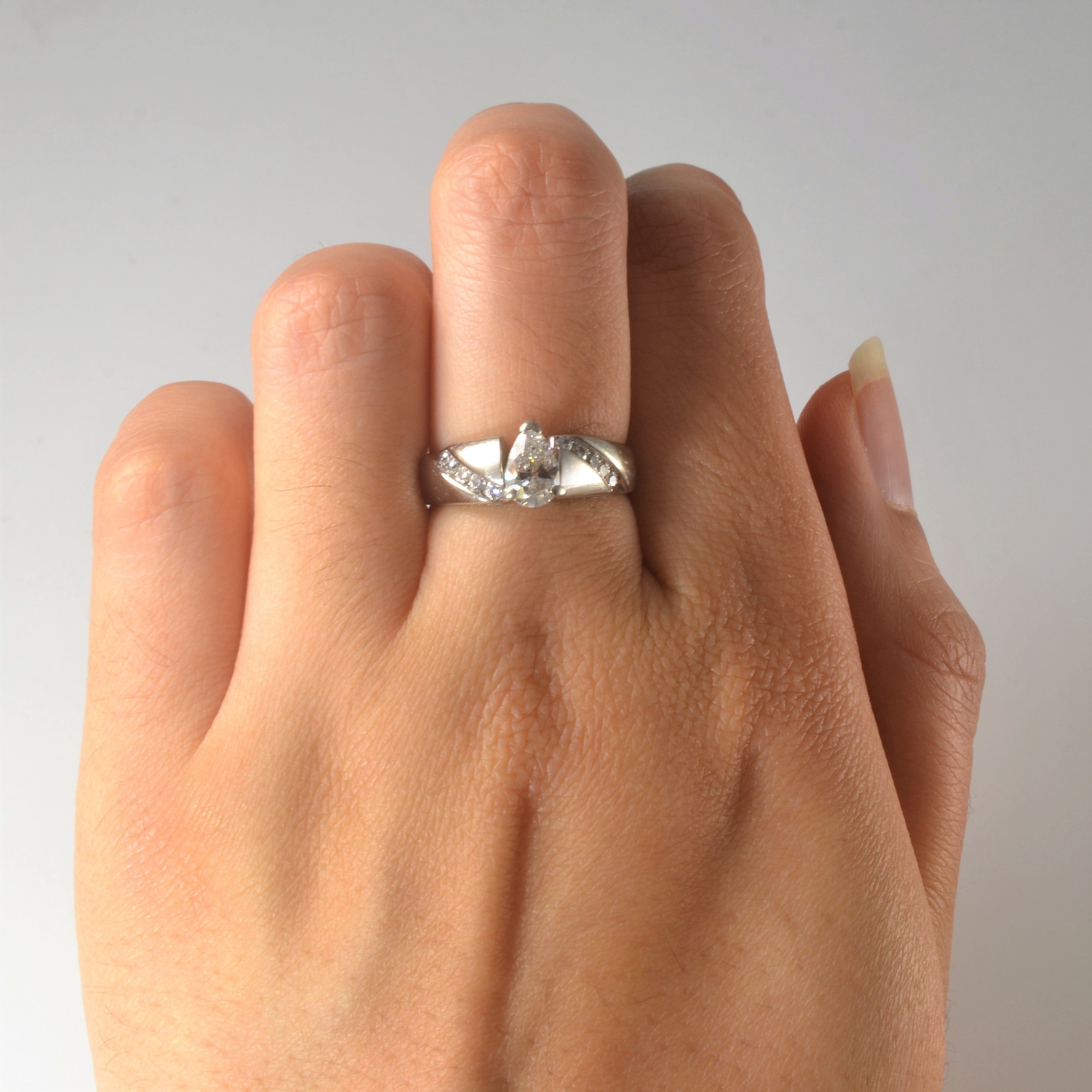 Pear Diamond Engagement Ring | 0.75ctw | SZ 6.5 |