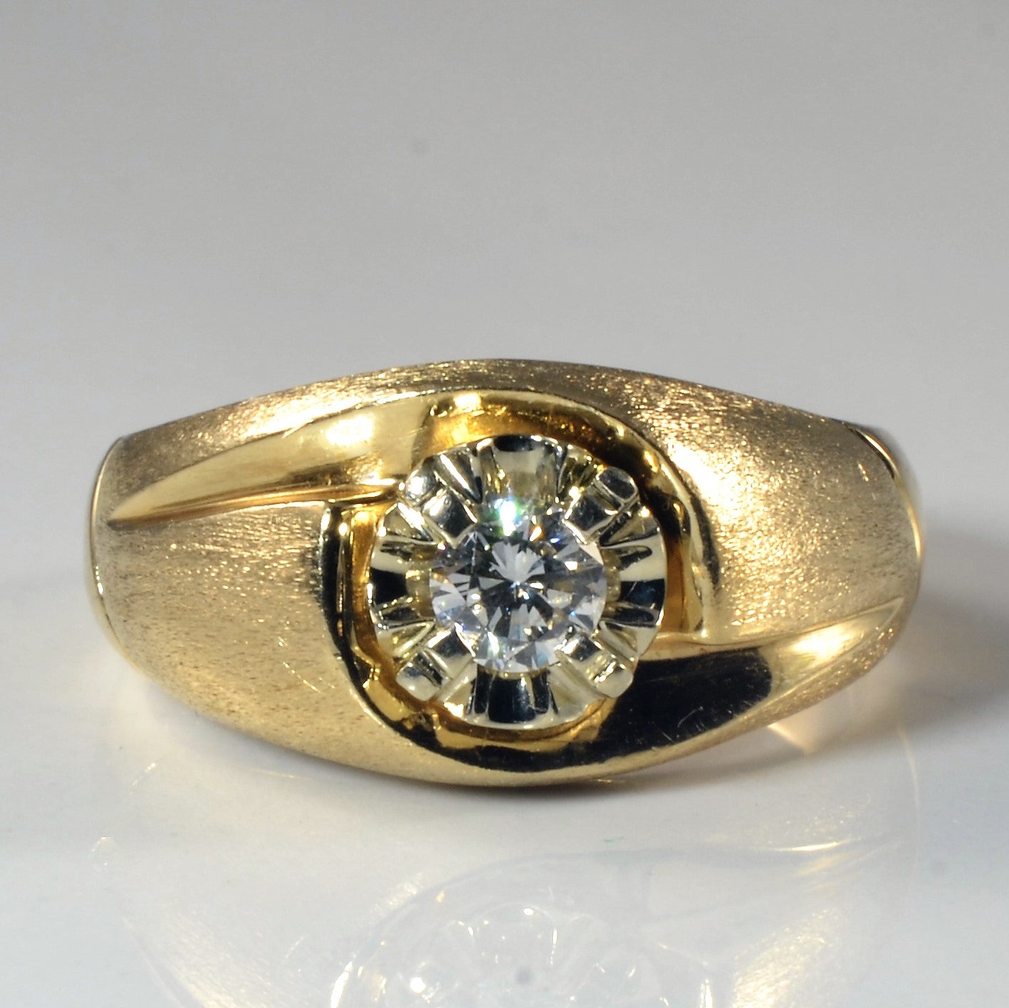 Illusion Solitaire Diamond Gold Ring | 0.30ct | SZ 8.25 |