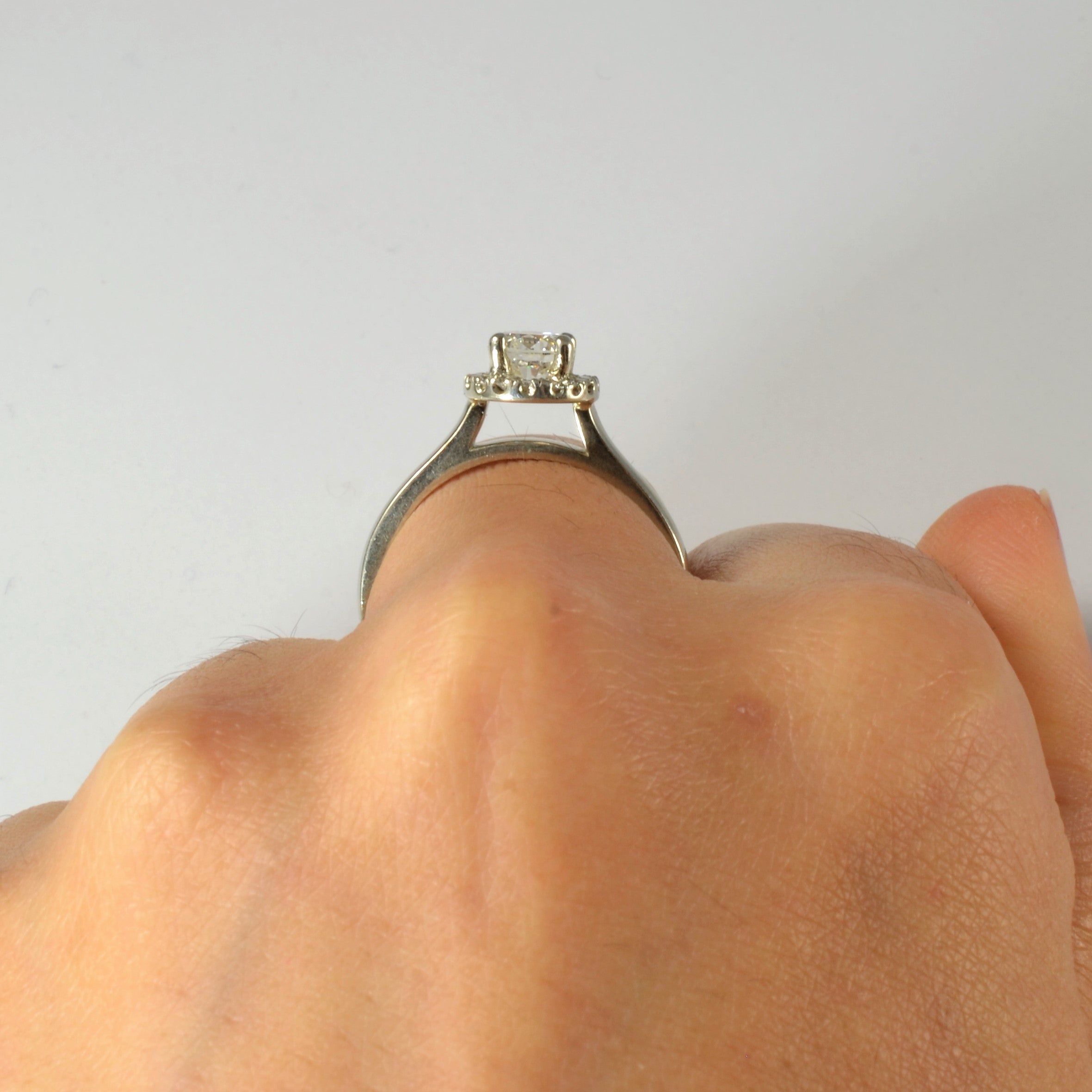 14k White Gold Diamond Halo Engagement Ring | 0.76ctw SI1 I | SZ 6.5 |