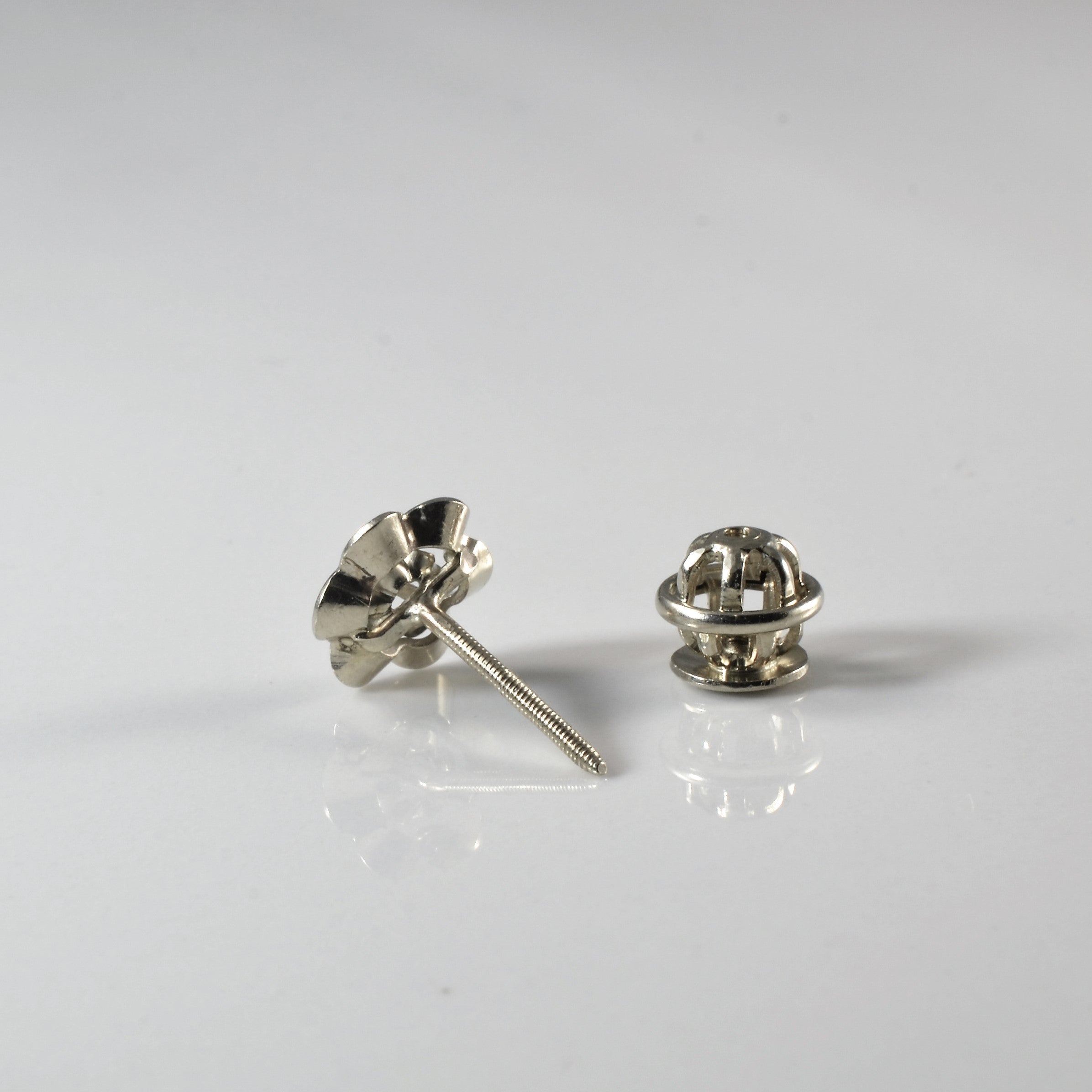 Diamond Flower Studs | 0.07ctw |