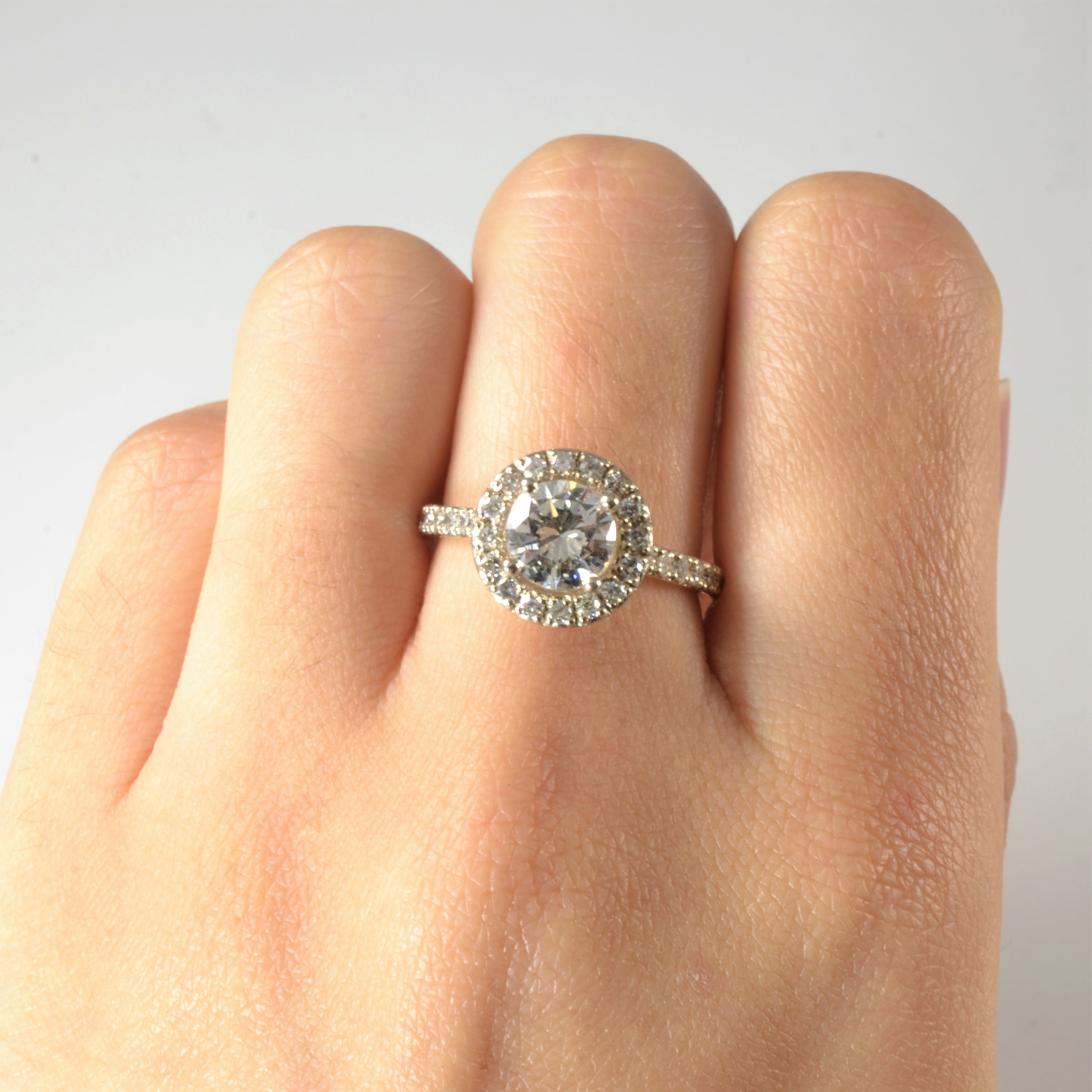 GIA Round Brilliant Cut Diamond Halo Engagement Ring | 1.05ct VS1 H, 0.40ctw | SZ 7 |