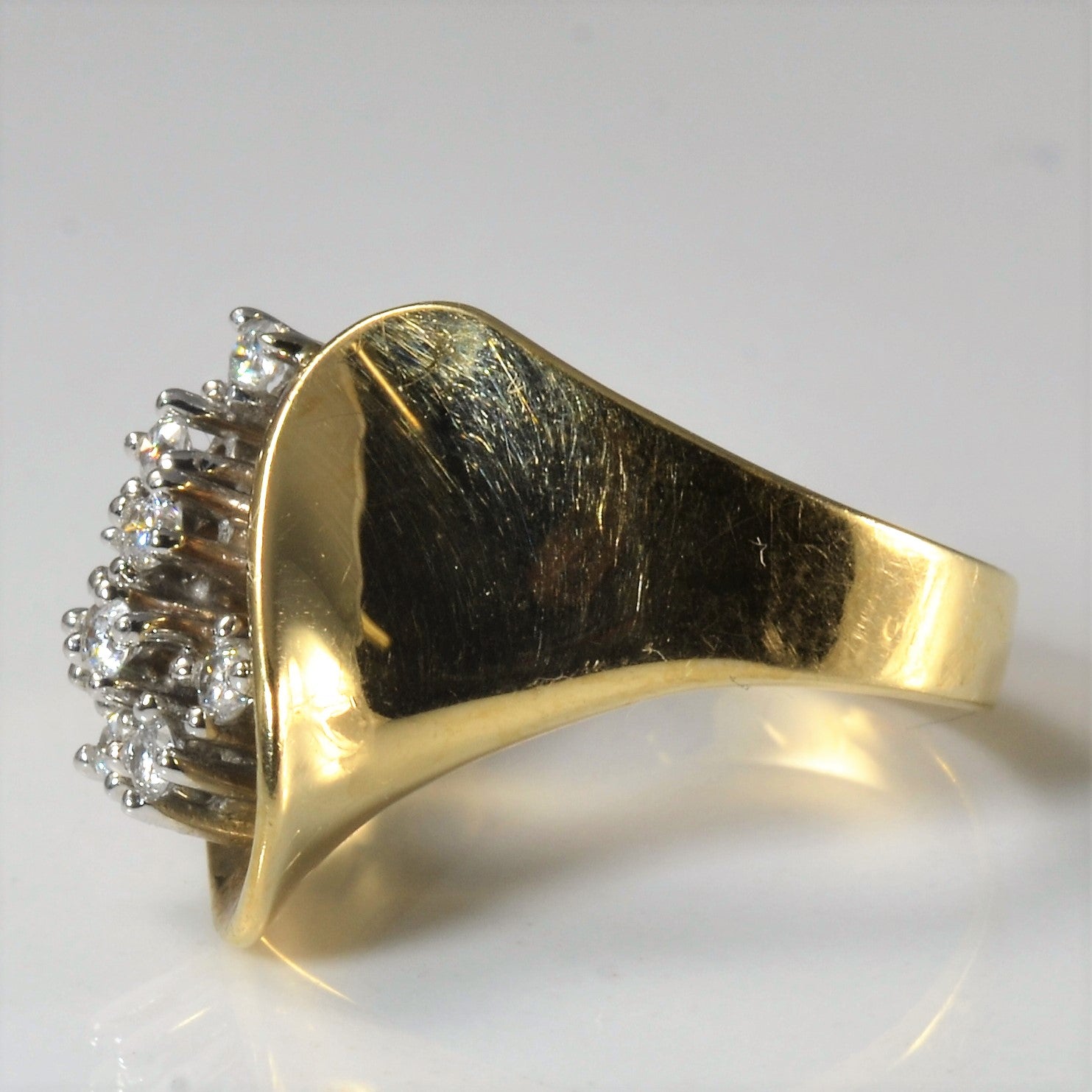 Abstract Diamond Swoop Ring | 0.18ctw | SZ 6.75 |