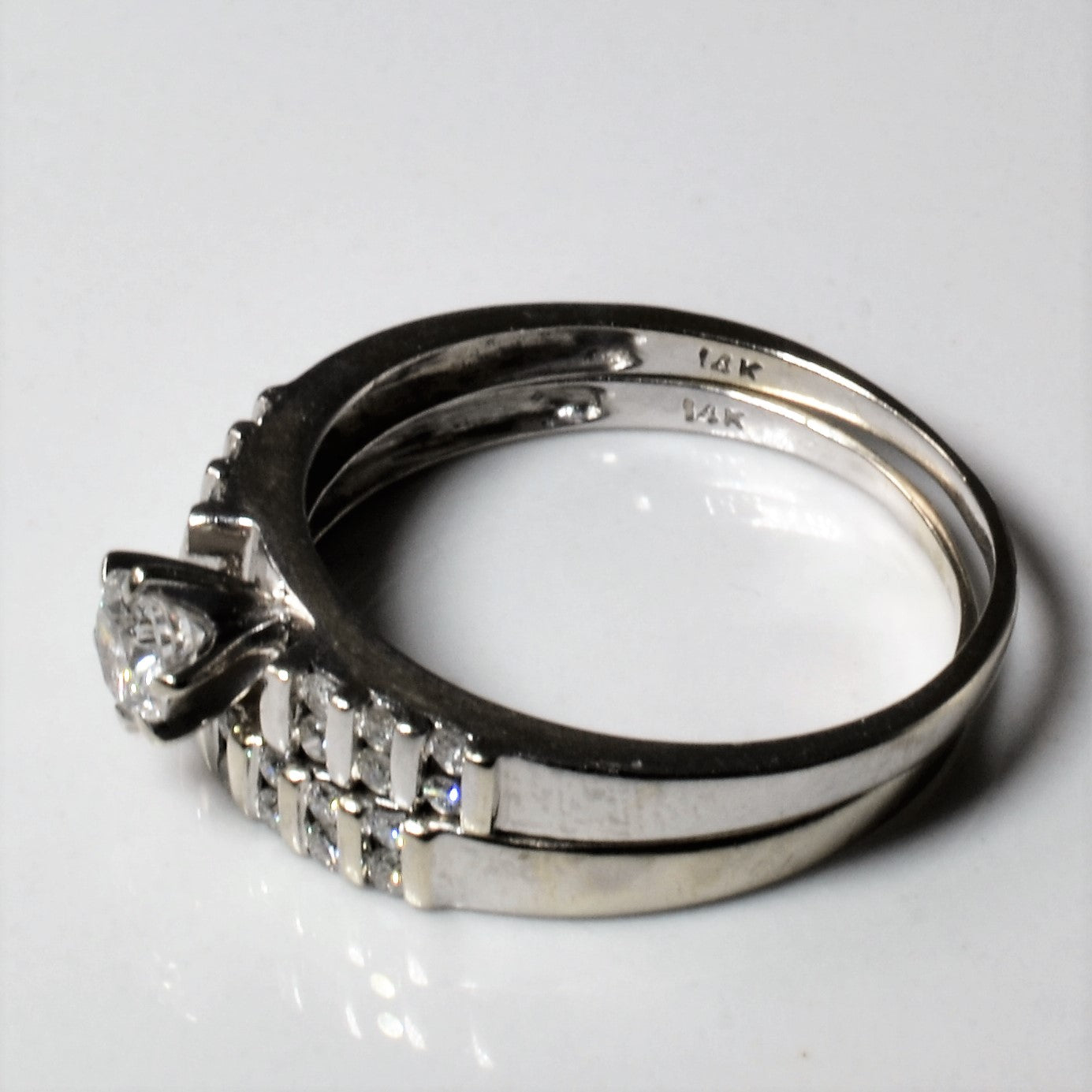 Ensemble de mariage en diamants sertis en canal vertical | 0,56 ct au total | Taille 8 |