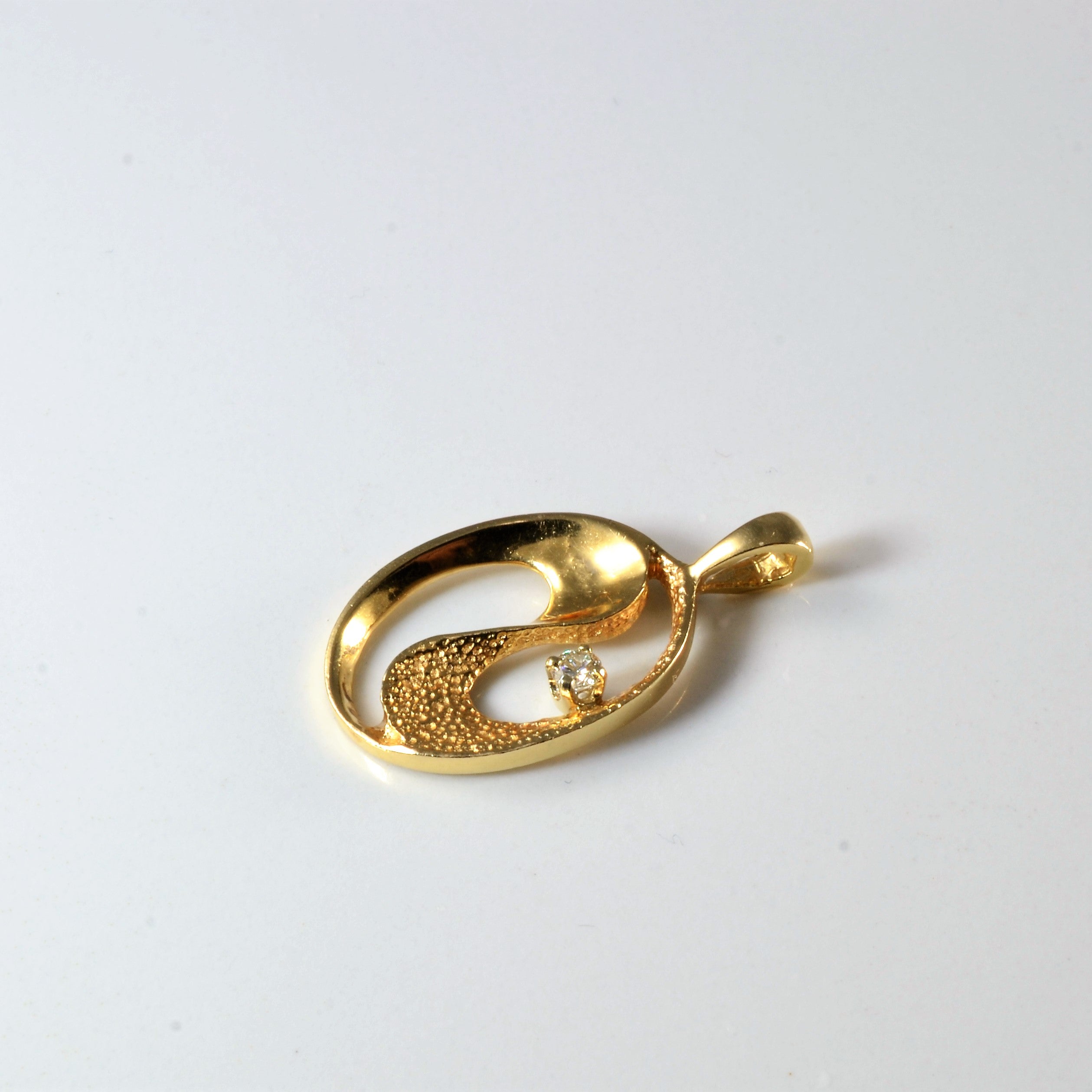 Solitaire Diamond Gold Pendant | 0.06ct |