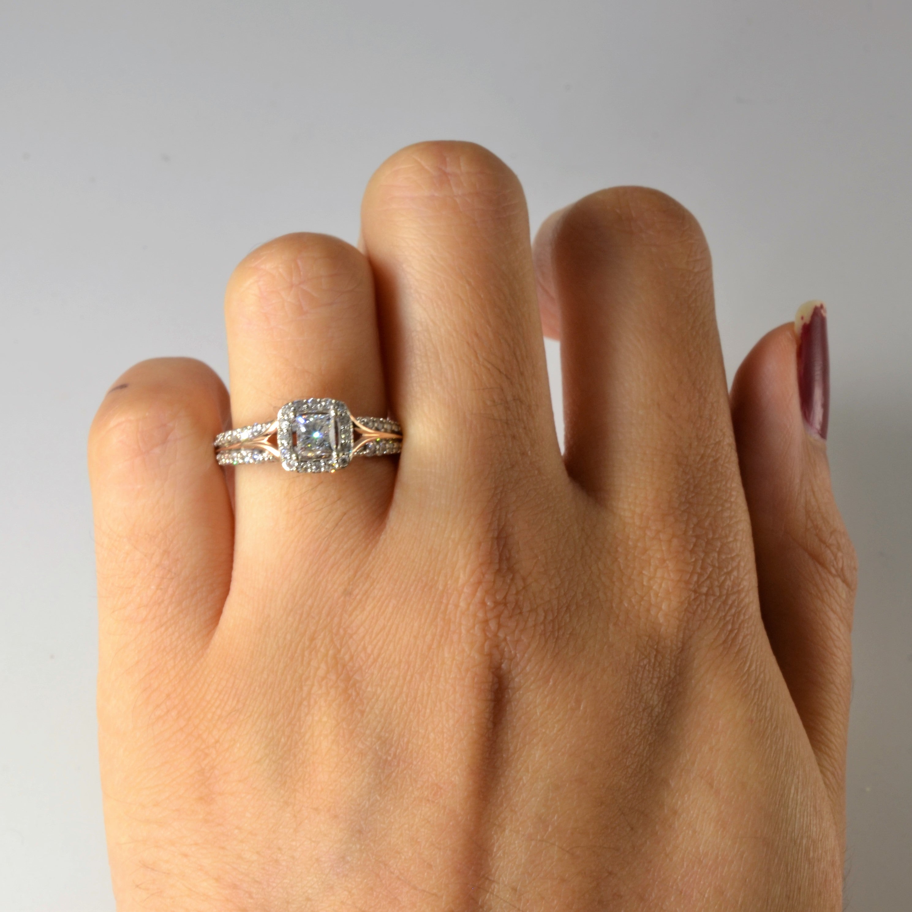 Bague de fiançailles Disney Halo en diamant | 0,59 ct | Taille 5,5 |