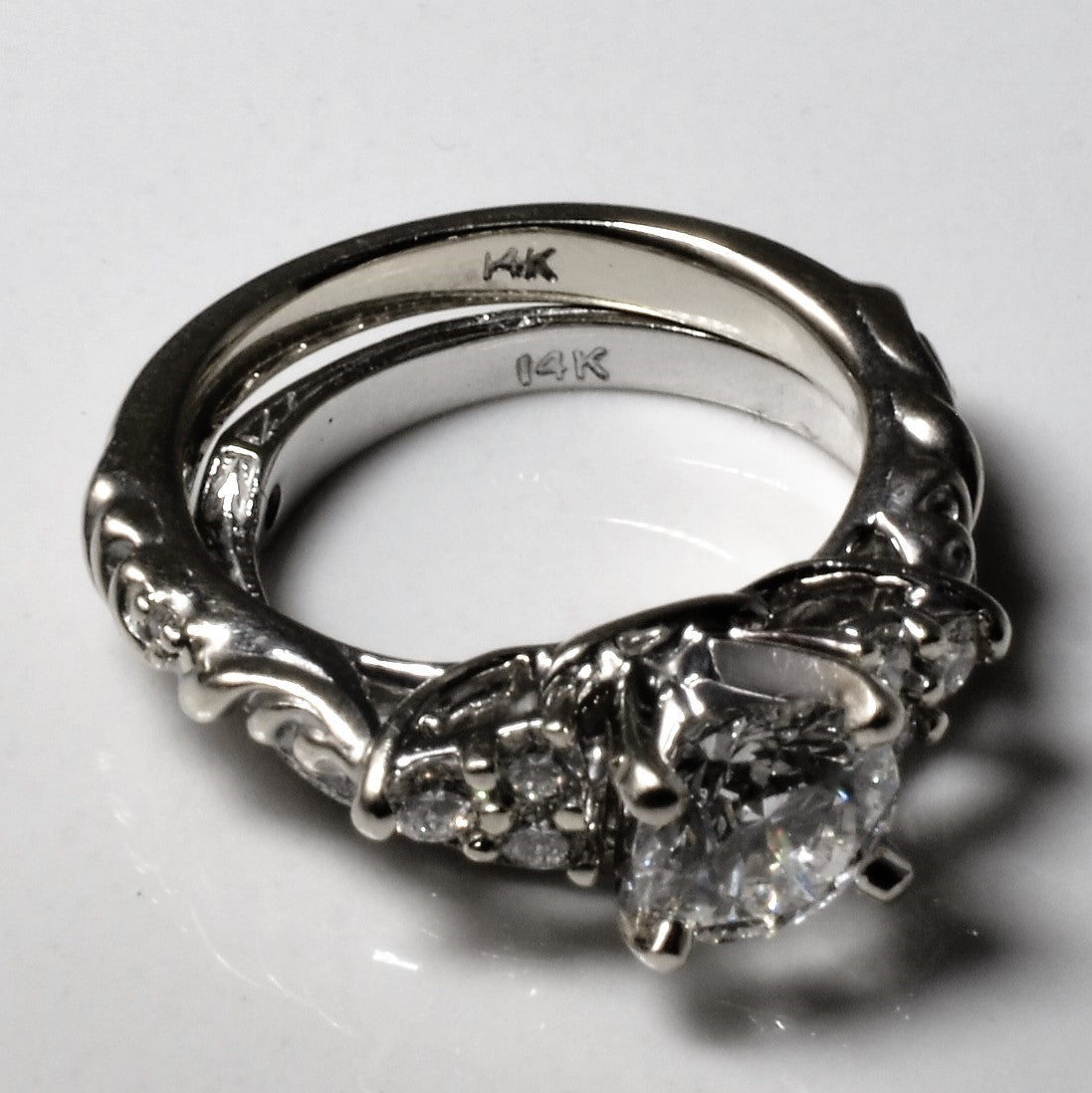 Ensemble de mariage en diamants finement travaillés | 1,06 ct | Taille 3,5 |