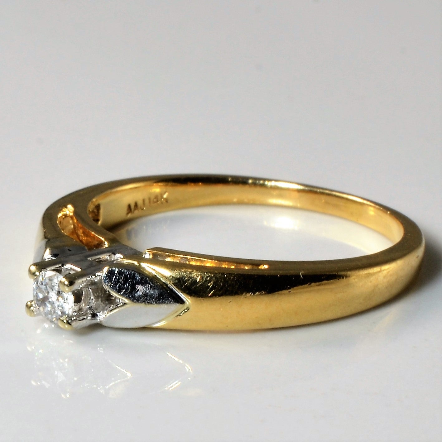 Heart Detailed Diamond Ring | 0.07ct | SZ 6 |