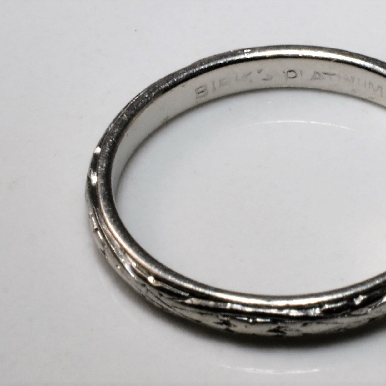 Birks' Mid Century Ornate Platinum Band | SZ 5.5 |
