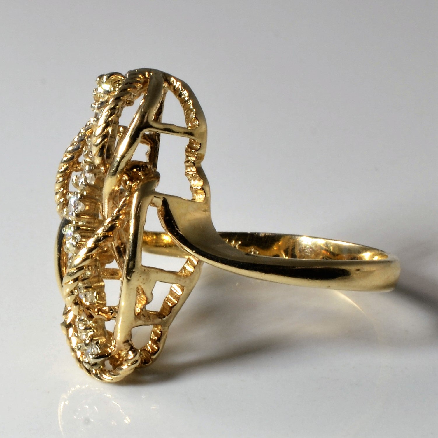 Abstract Diamond Rope Ring | 0.24ctw | SZ 9.25 |